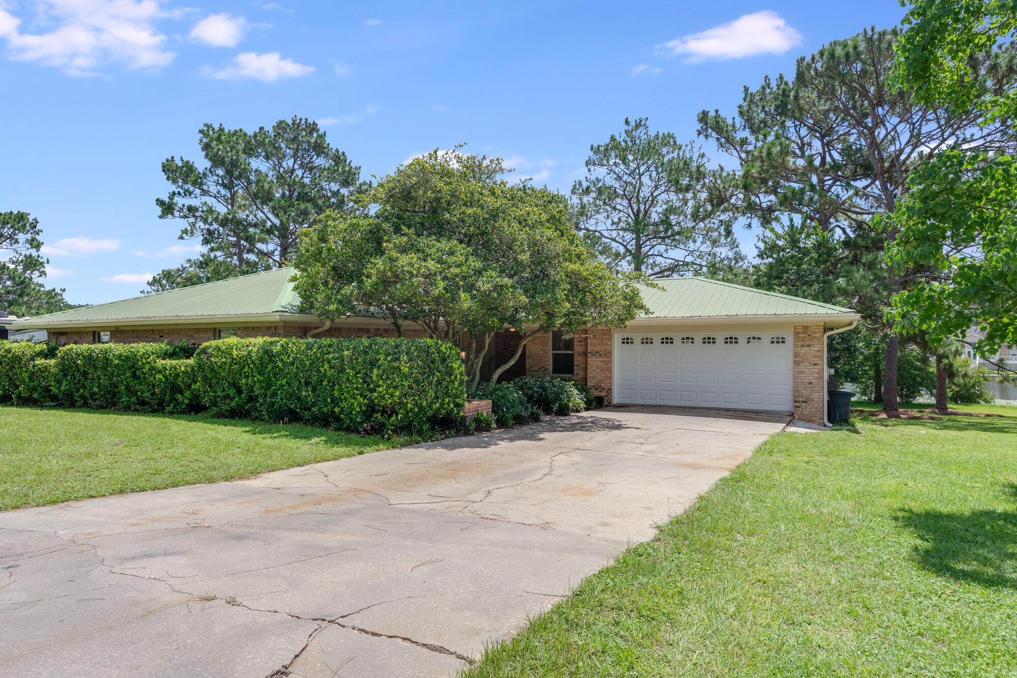 TEN LAKE ESTATES UNIT 2 - Residential