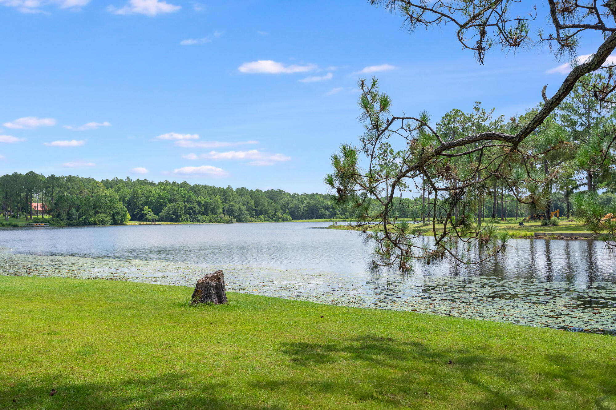 TEN LAKE ESTATES UNIT 2 - Residential