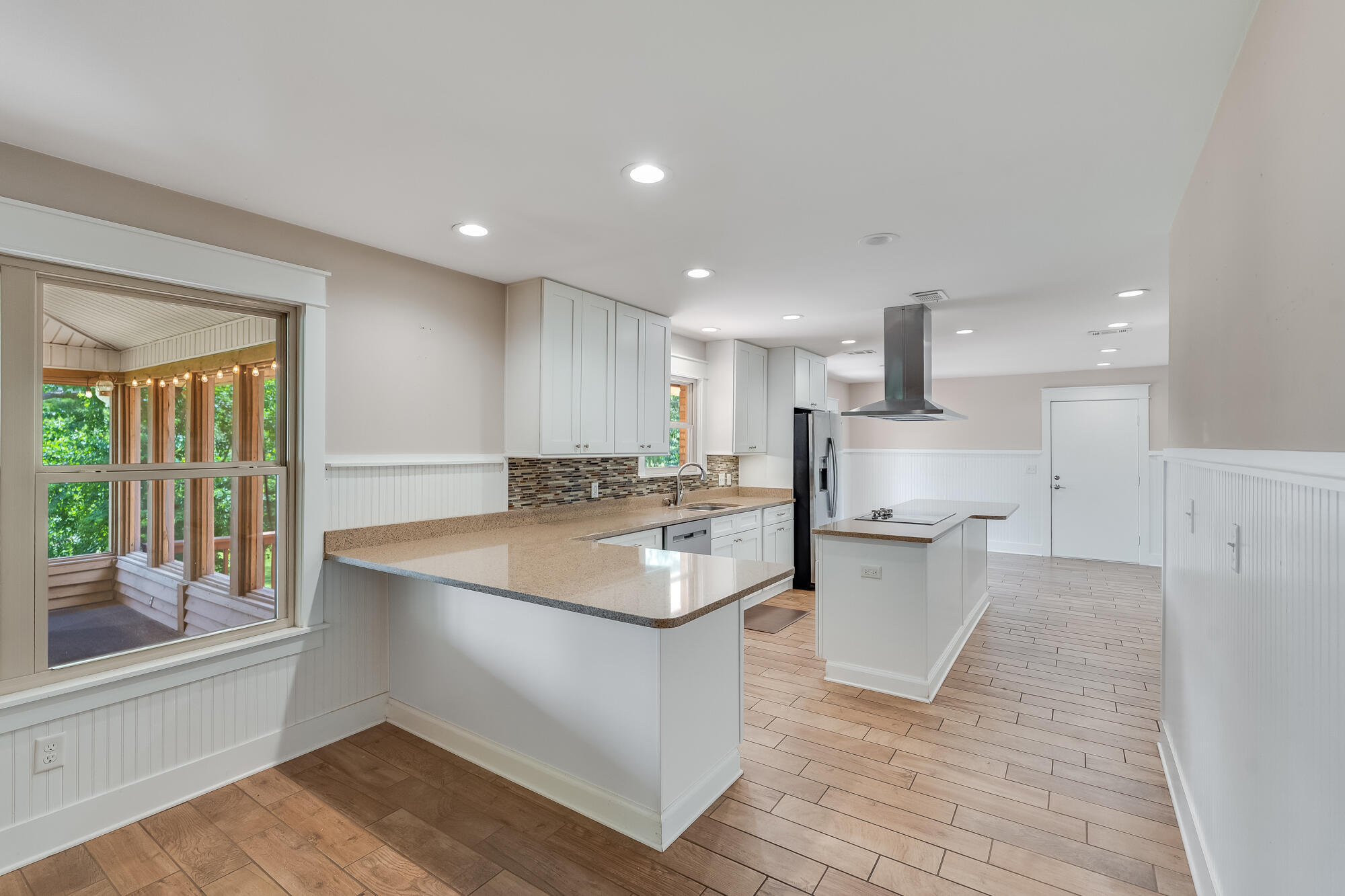 TEN LAKE ESTATES UNIT 2 - Residential