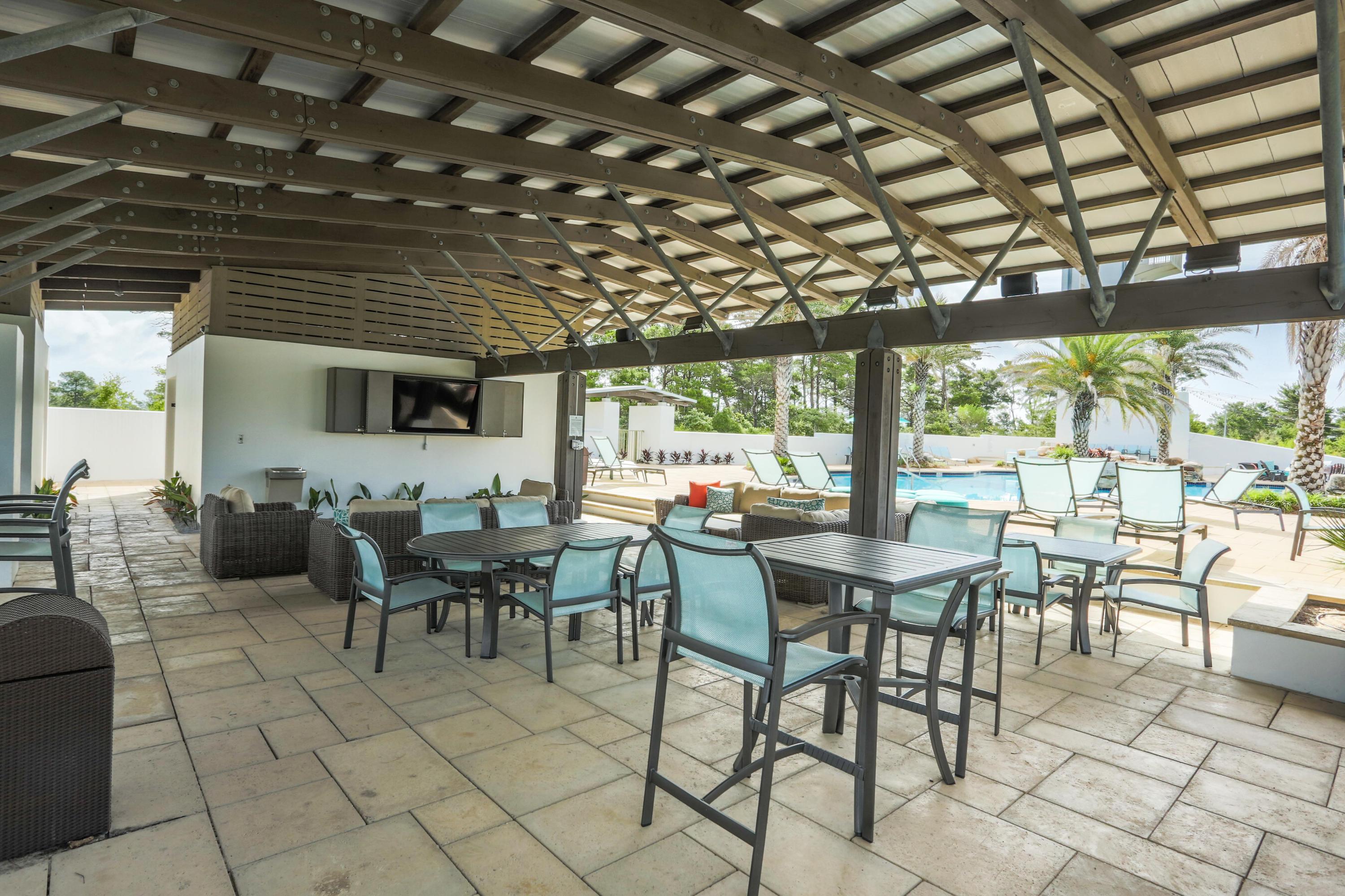 HIGHLAND PARKS - Land