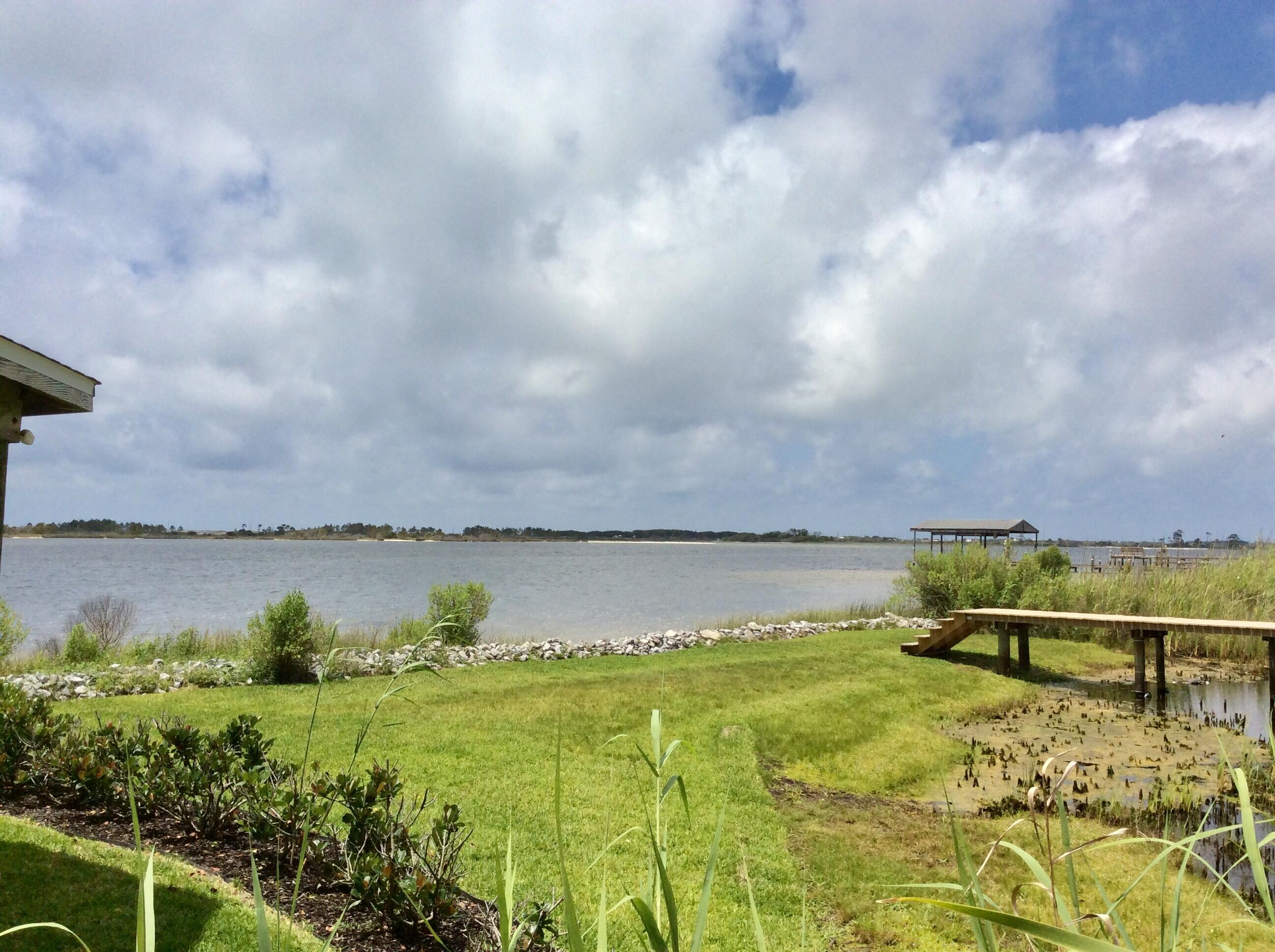 ISLANDVIEW BEACH - Residential