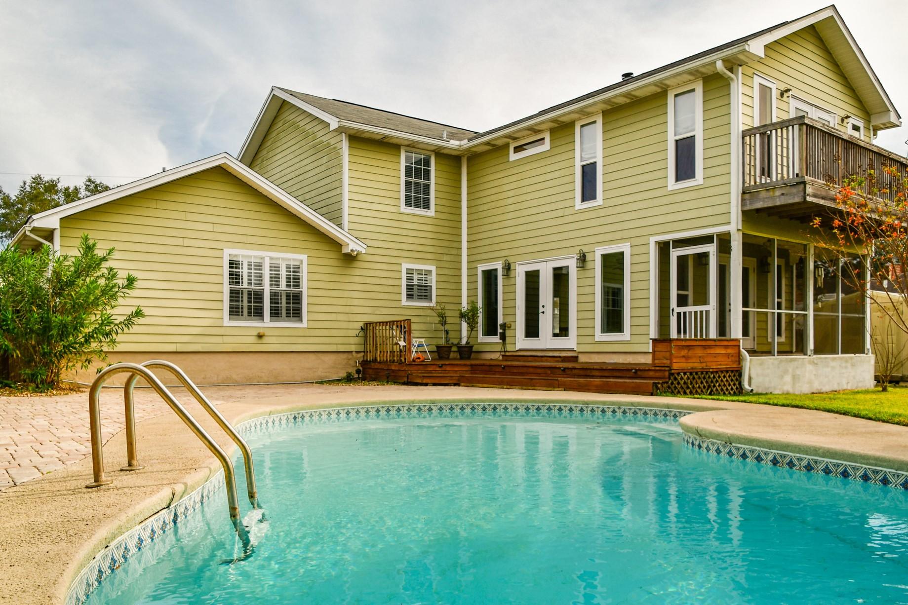 PARISH PINES - Residential