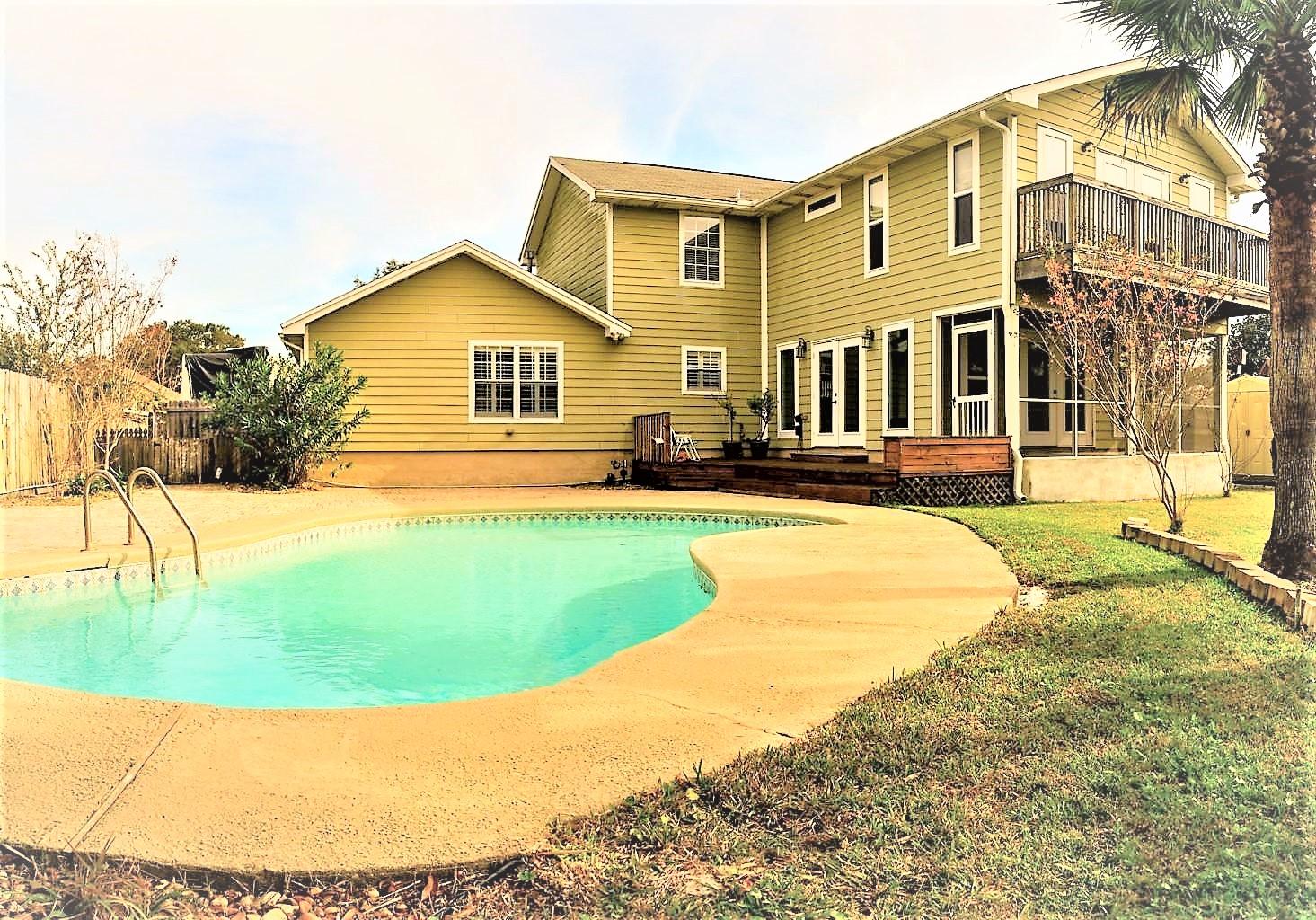 PARISH PINES - Residential