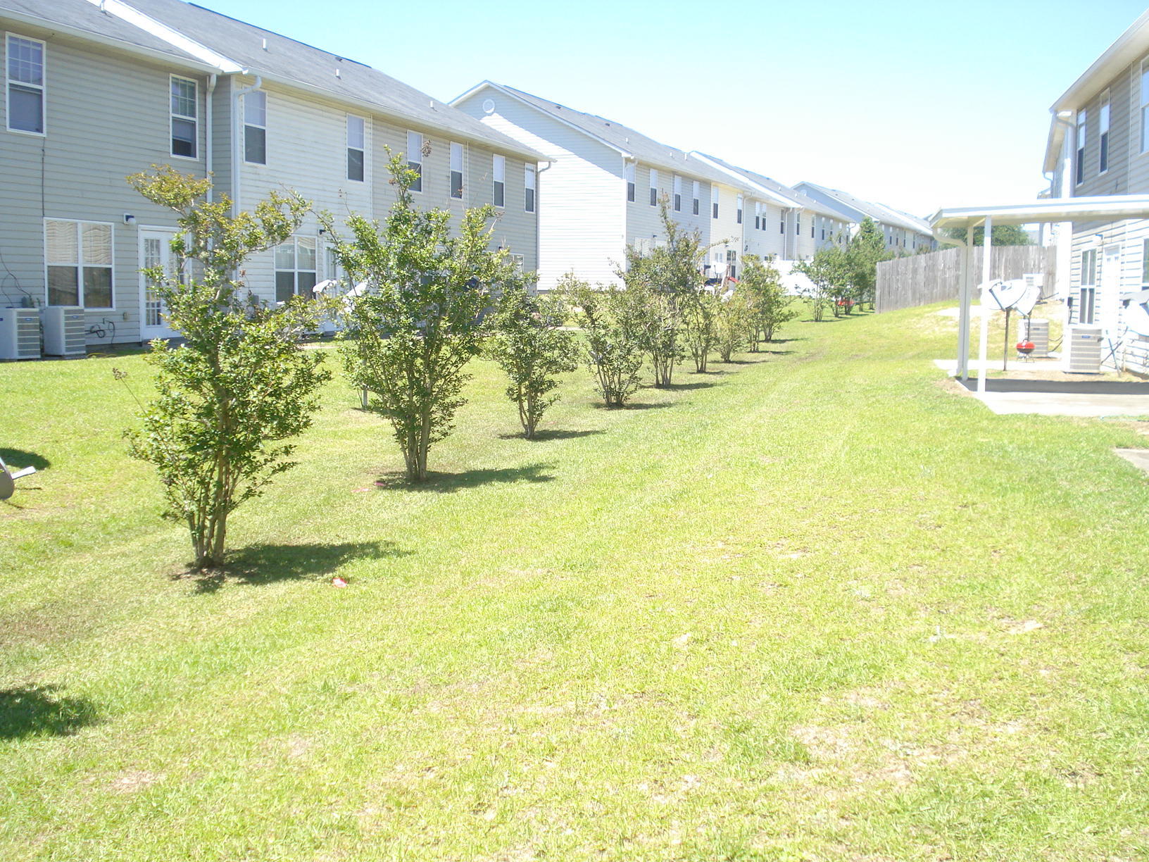 ROLLING PINES - Residential