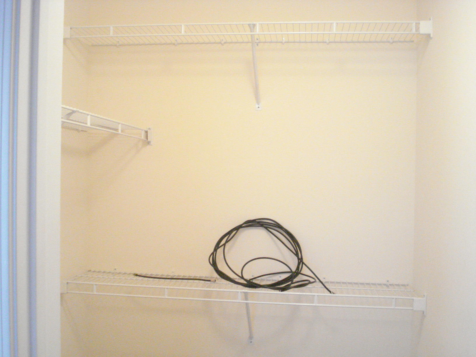 ROLLING PINES - Residential