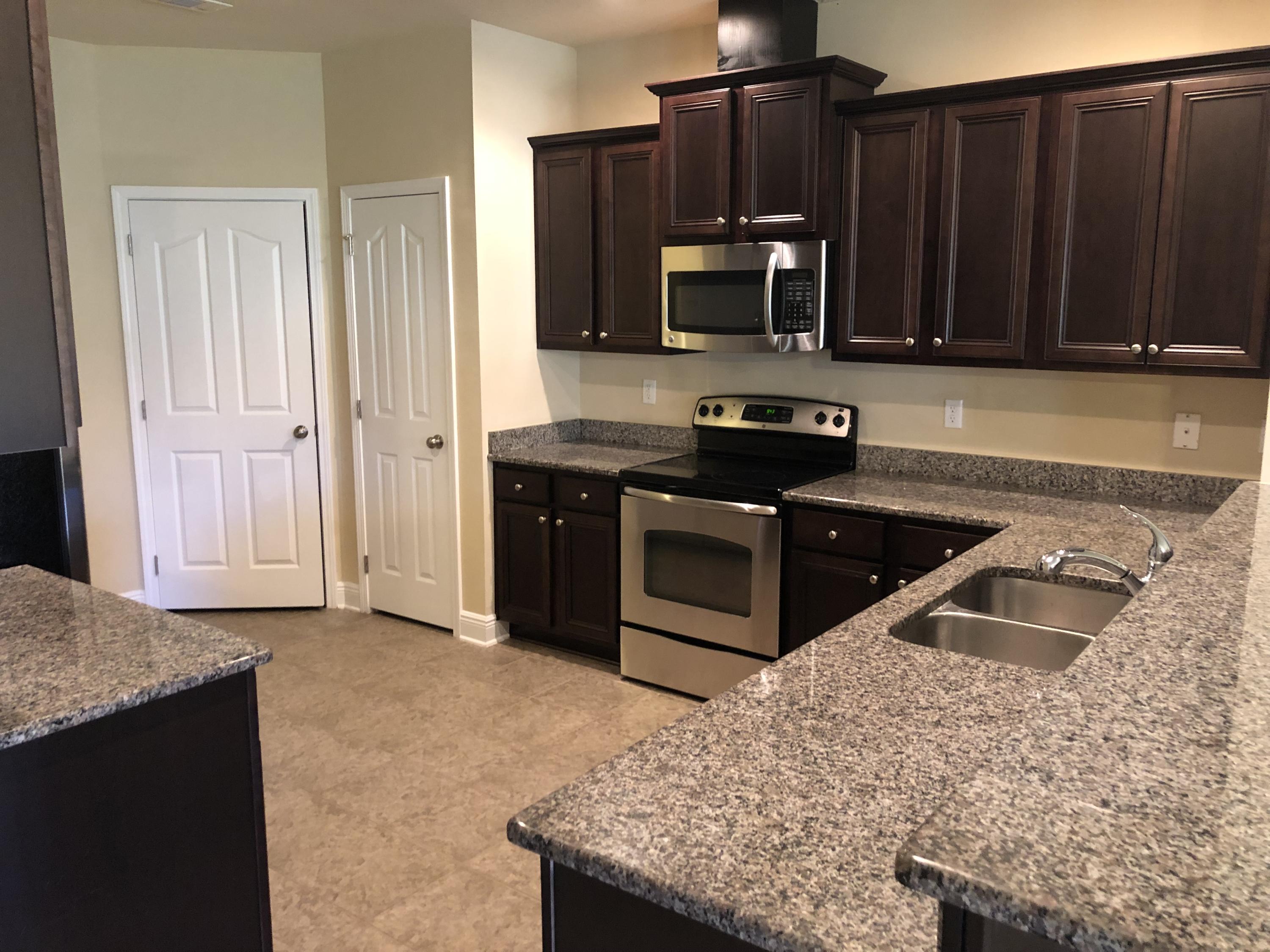 WATERFORD SOUND - Residential