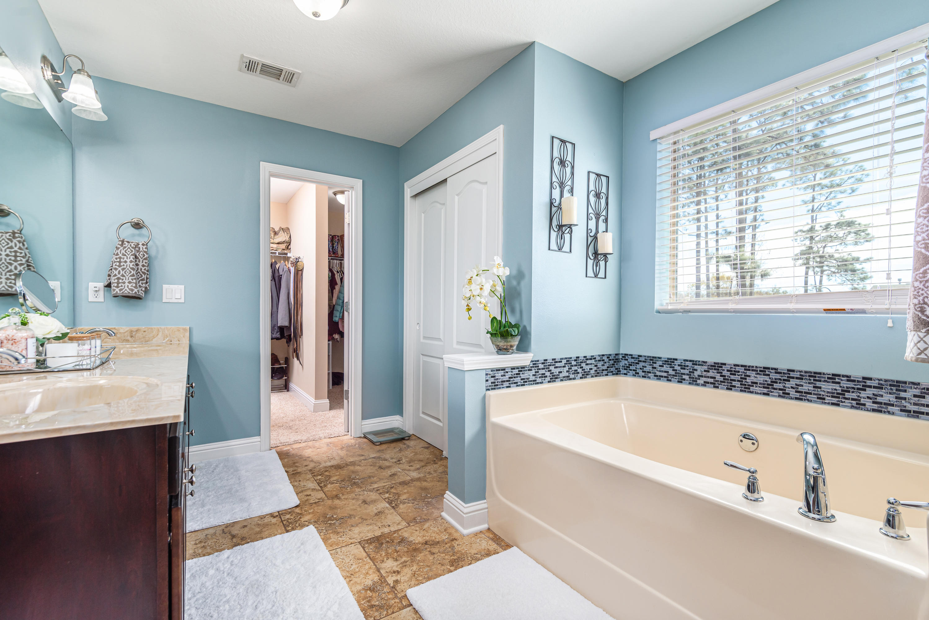 BROOKE ESTATES PH III - Residential