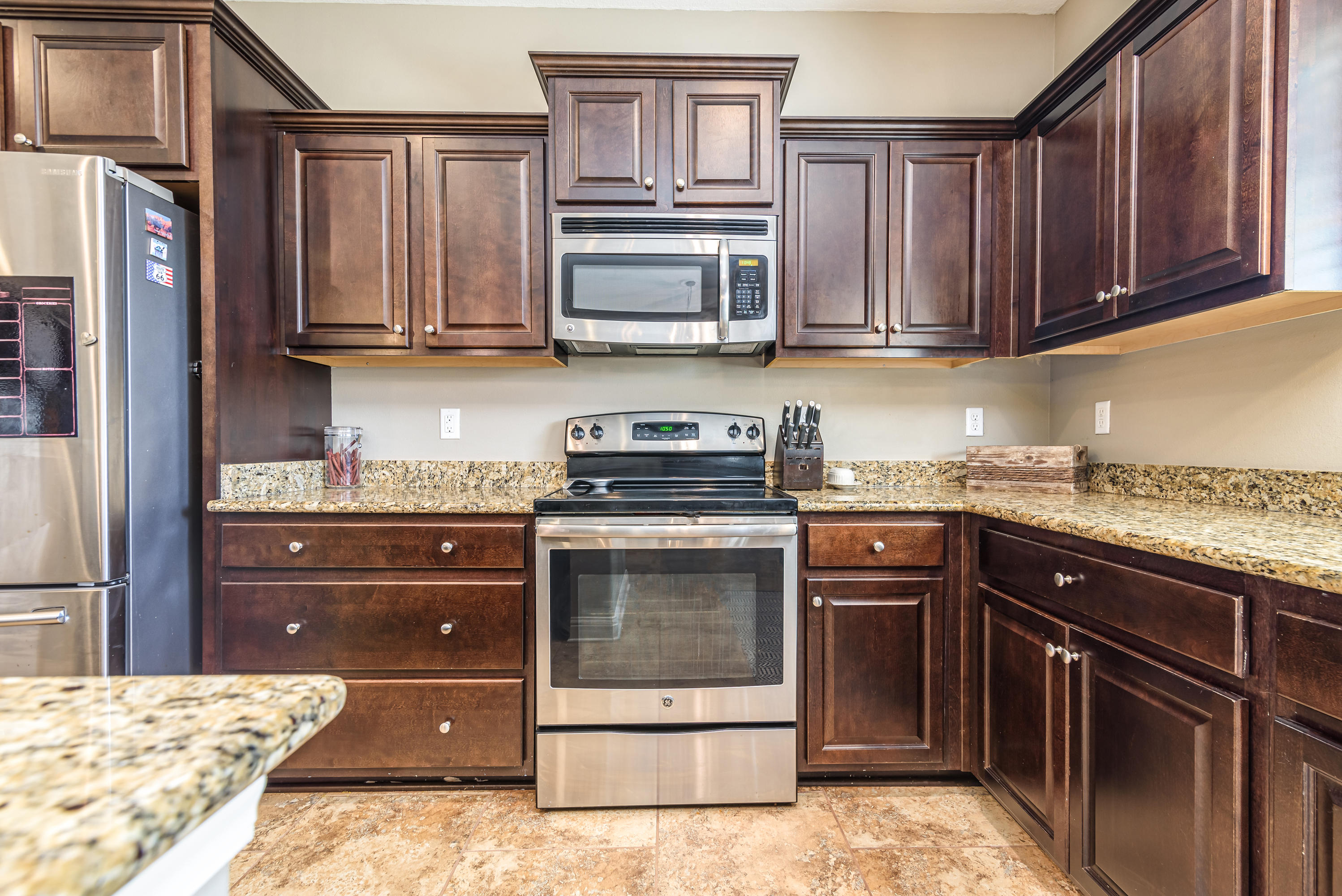 BROOKE ESTATES PH III - Residential