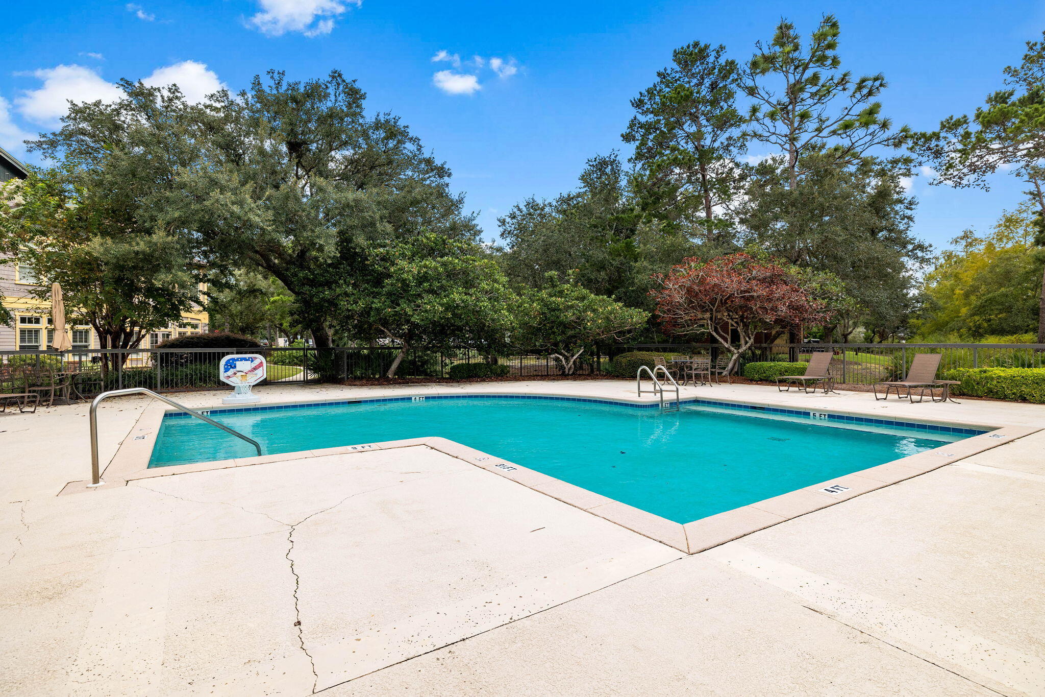 WILD HERON PHASE II - Land