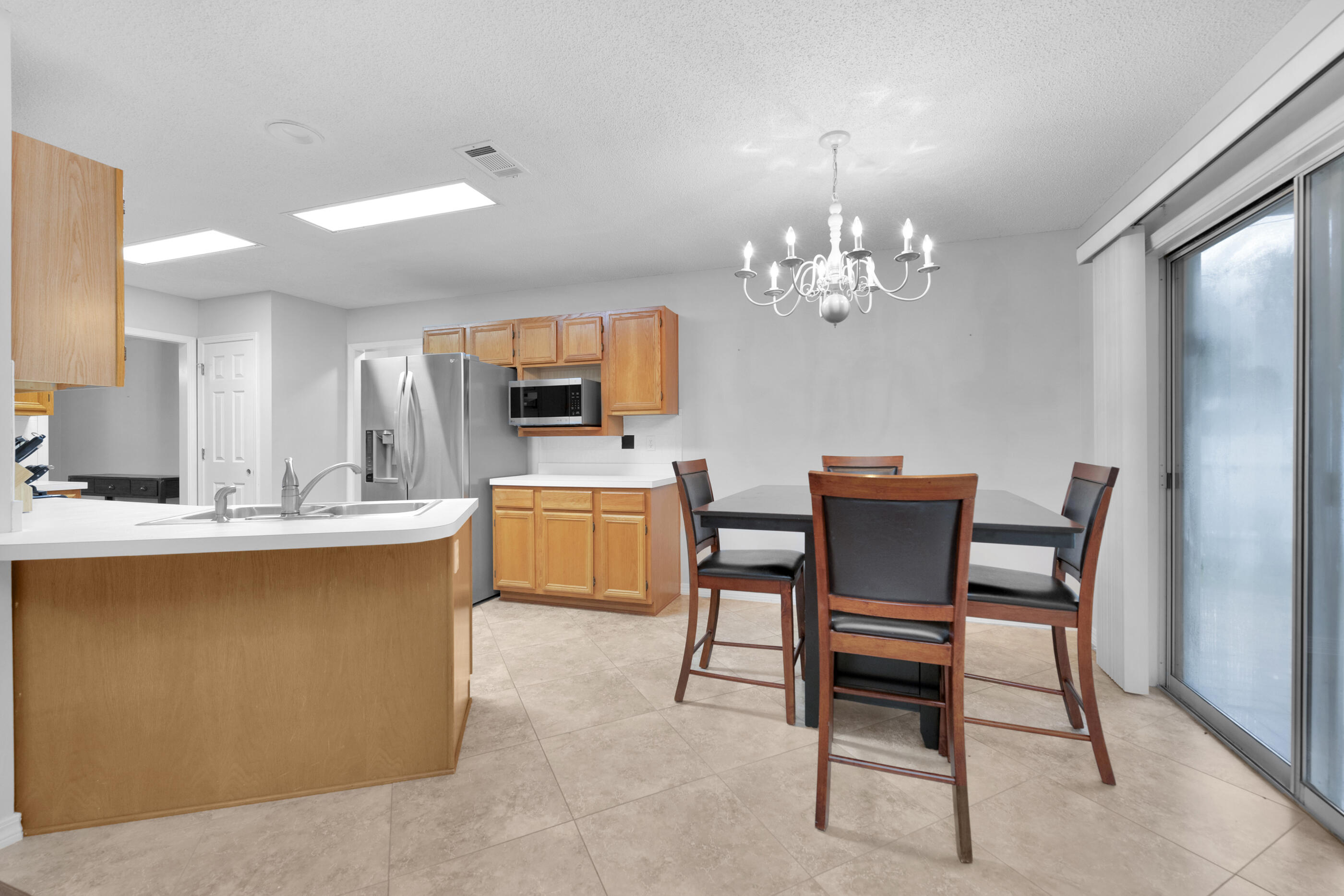 VALPARAISO PINECREST 6 - Residential