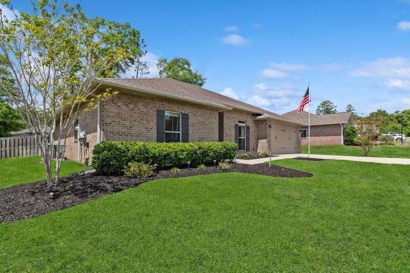 KAITLYNS PRESERVE - Residential