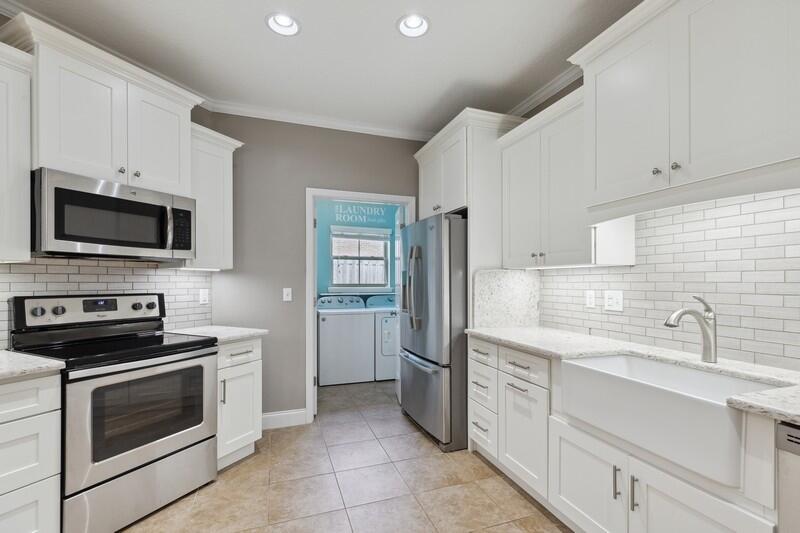 KAITLYNS PRESERVE - Residential