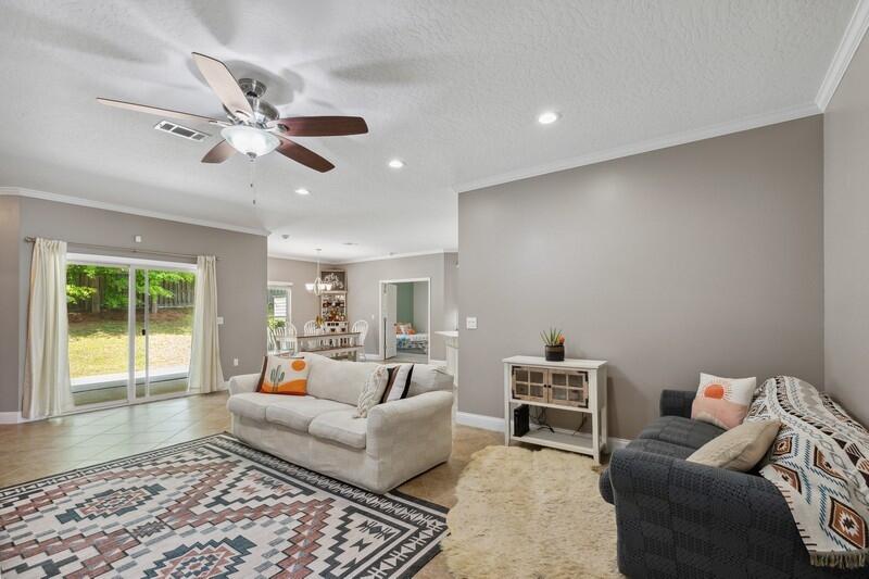 KAITLYNS PRESERVE - Residential