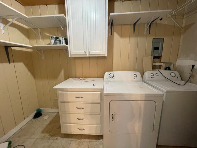 PINECREST HILLS - Residential Lease