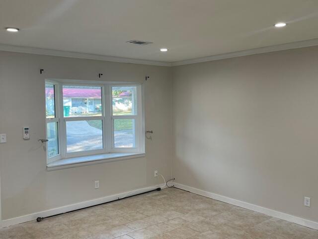 PINECREST HILLS - Residential Lease