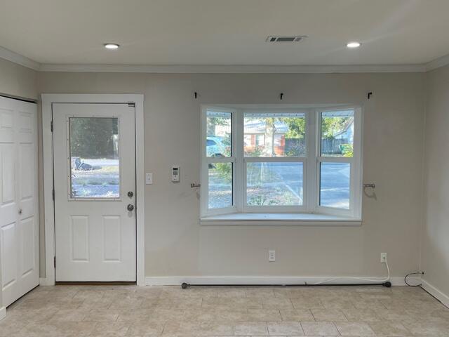 PINECREST HILLS - Residential Lease