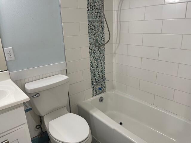 PINECREST HILLS - Residential Lease