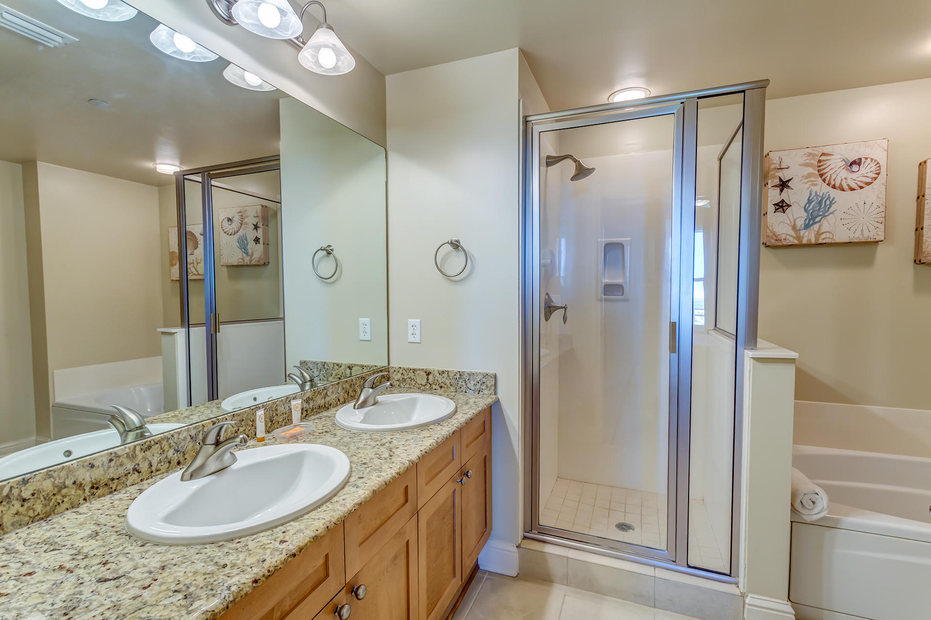 AQUA BEACHSIDE RESORT - Residential