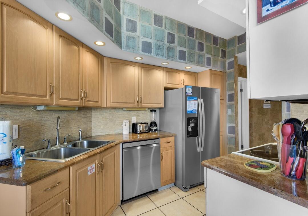 DESTIN SURFSIDE CONDO - Residential