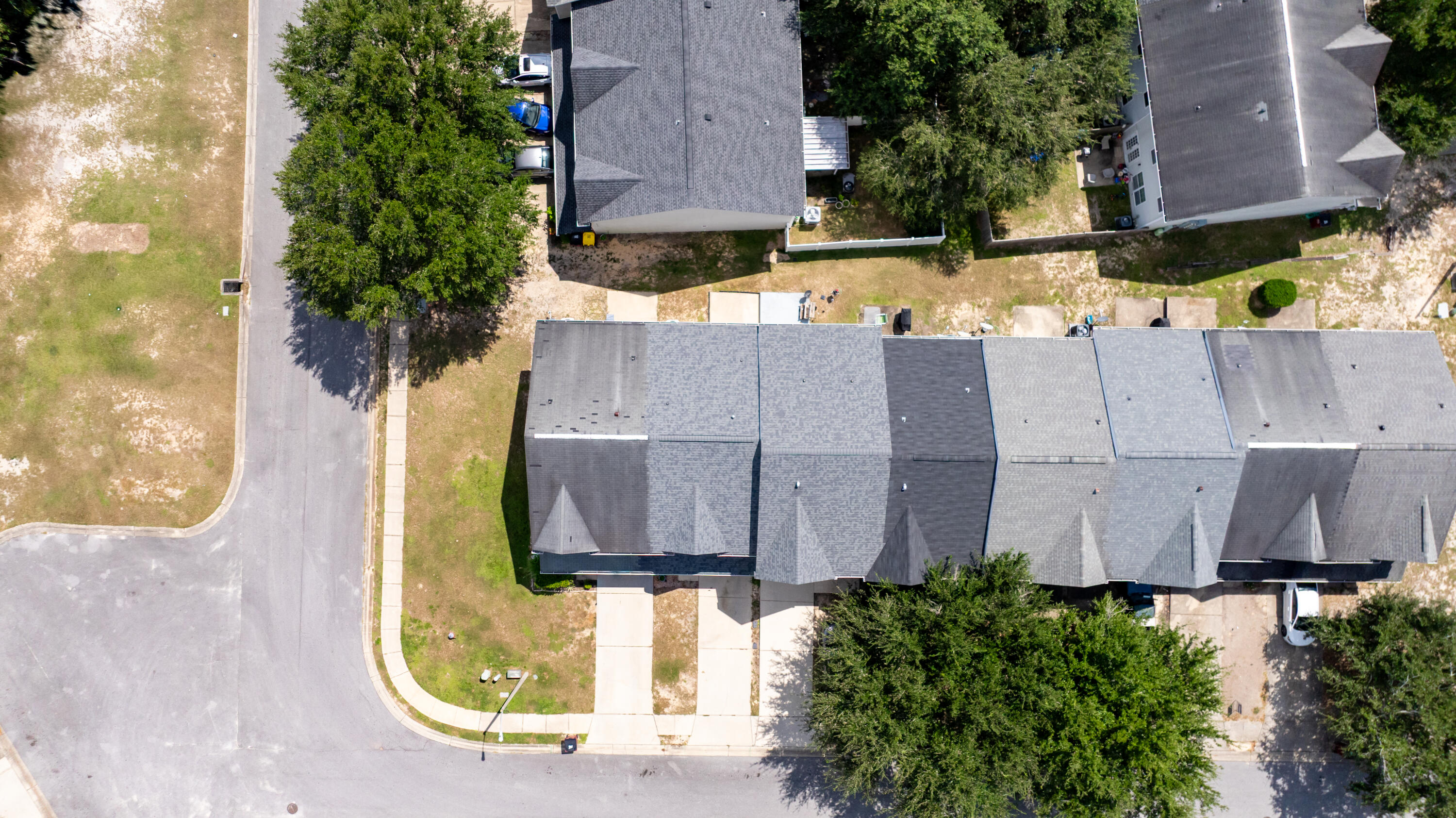 ROLLING PINES - Residential