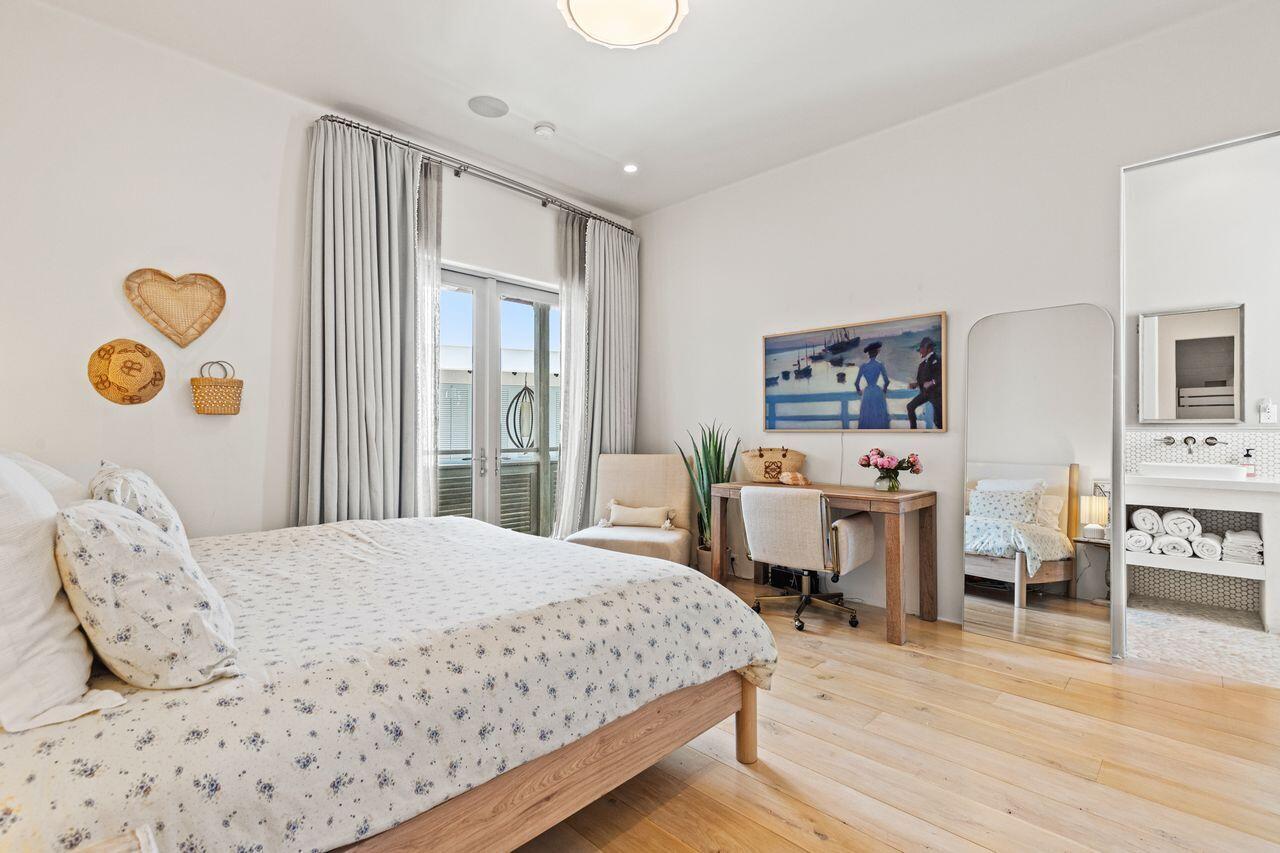 ALYS BEACH - Residential