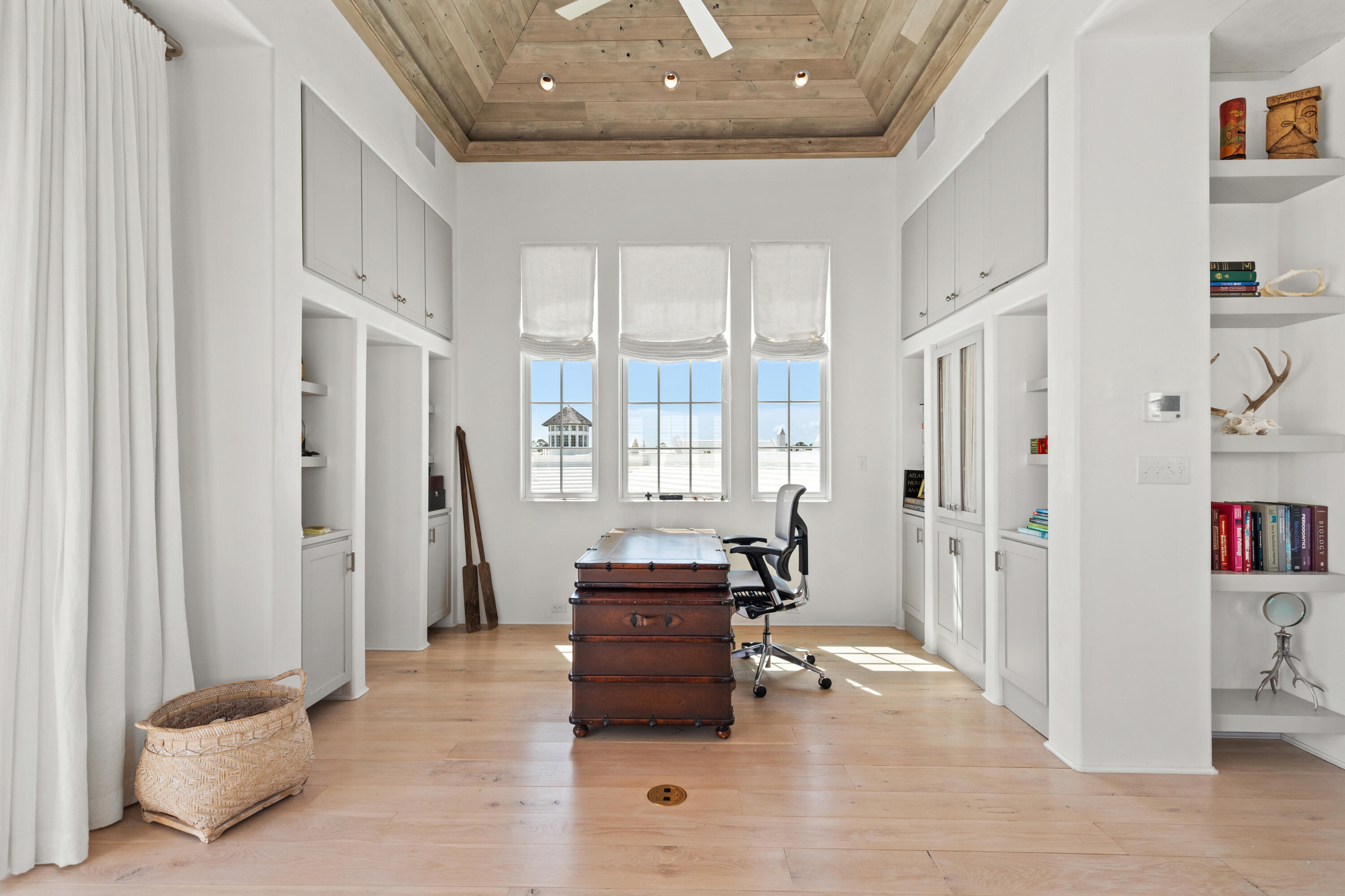 ALYS BEACH - Residential