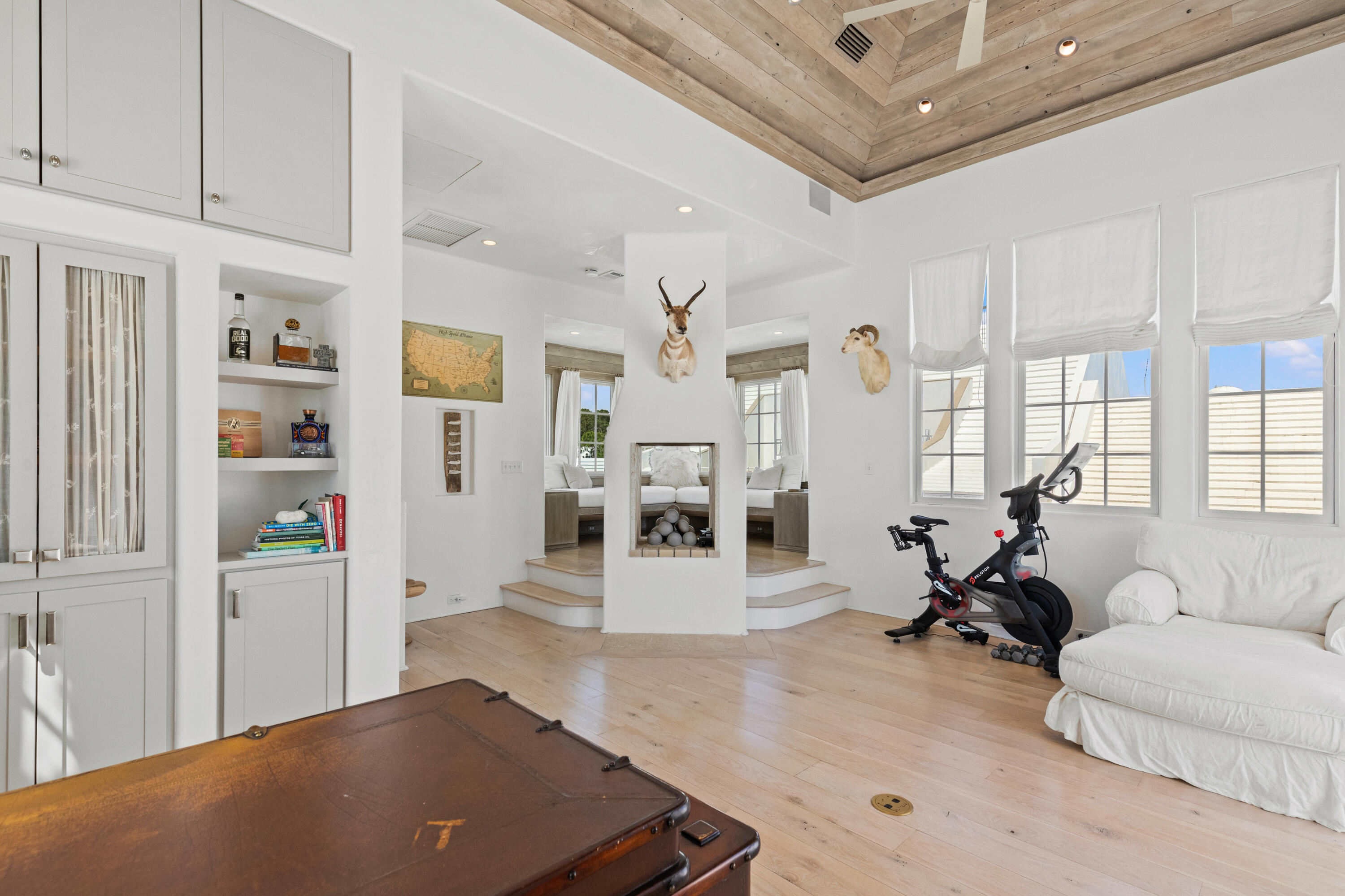 ALYS BEACH - Residential