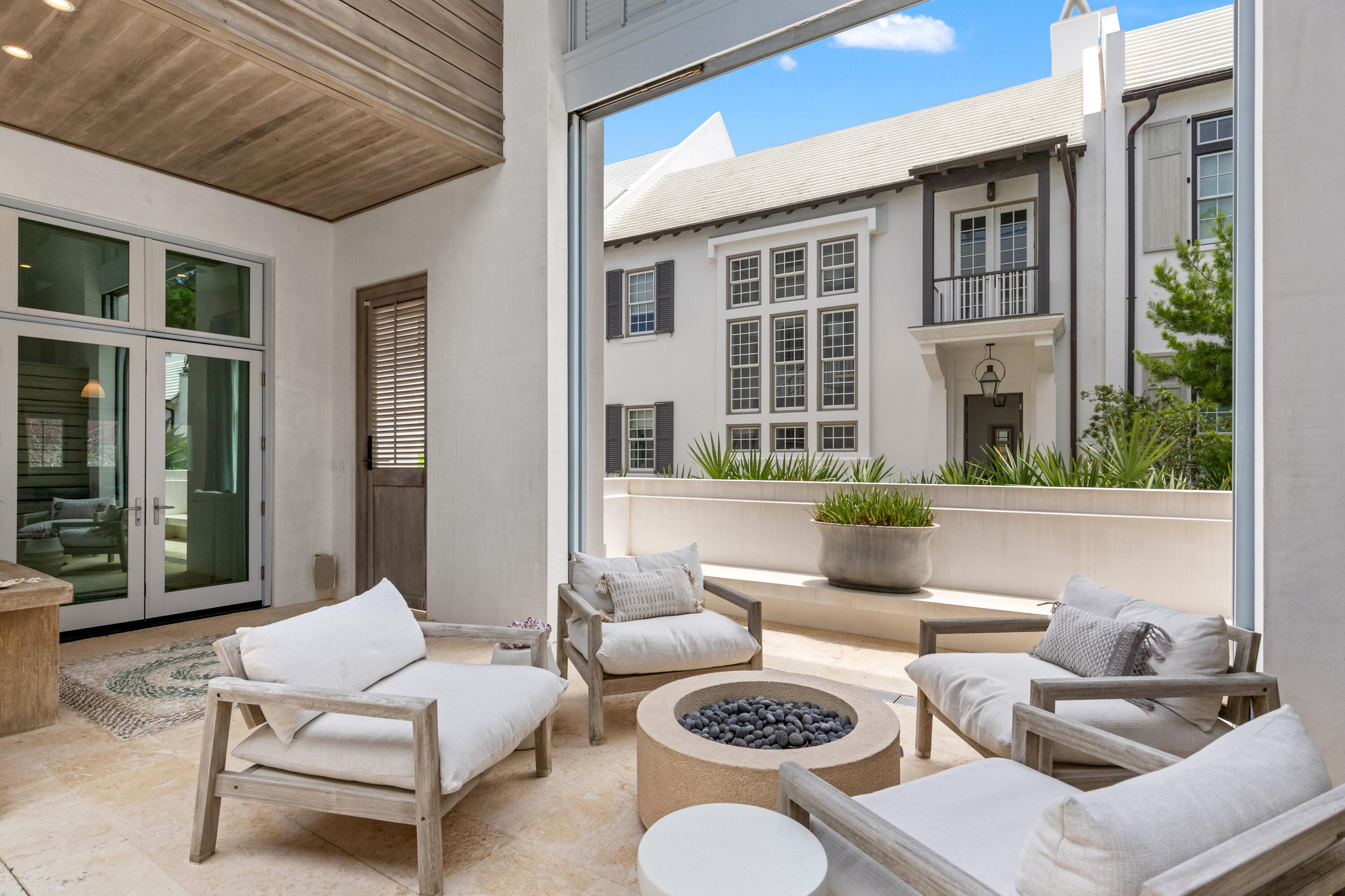 ALYS BEACH - Residential