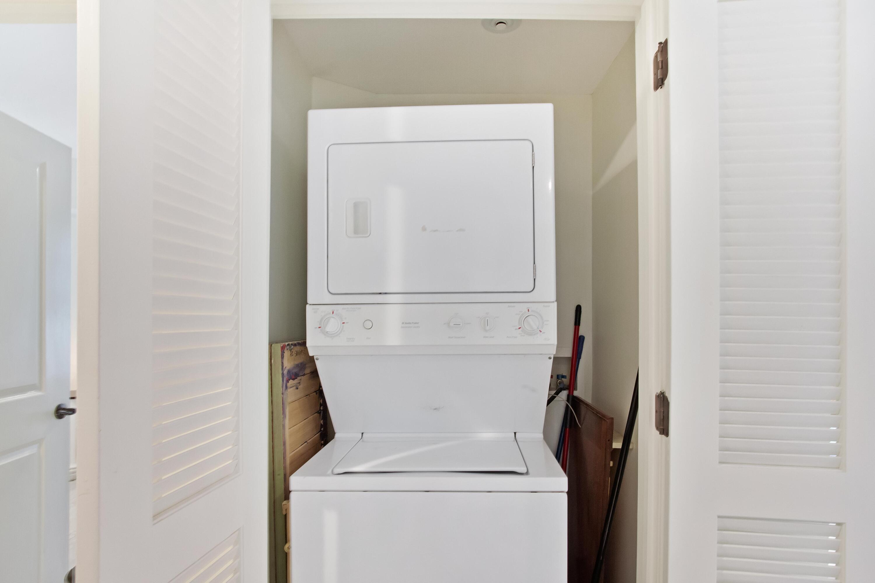 Observation Point North - Residential