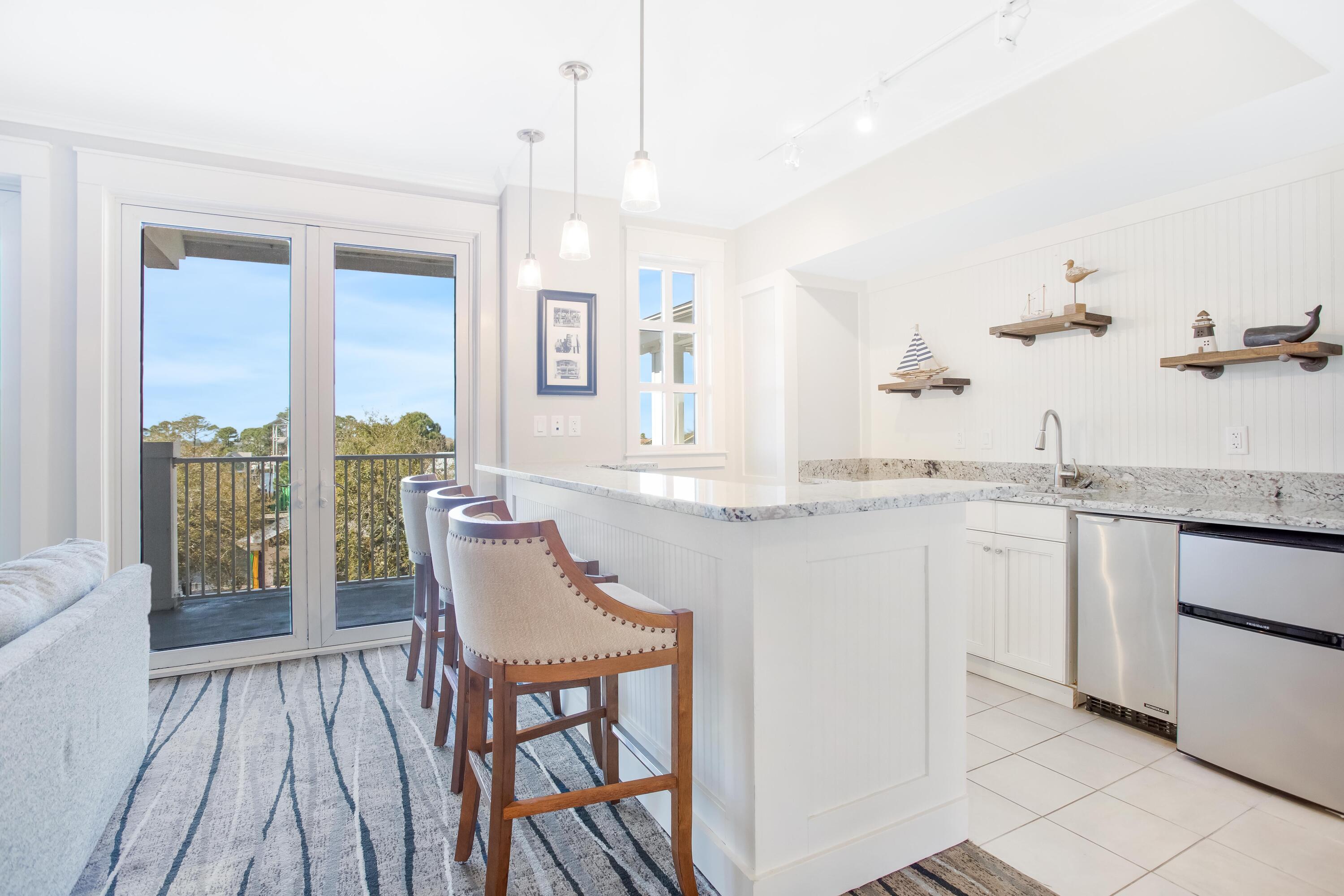 Observation Point North - Residential