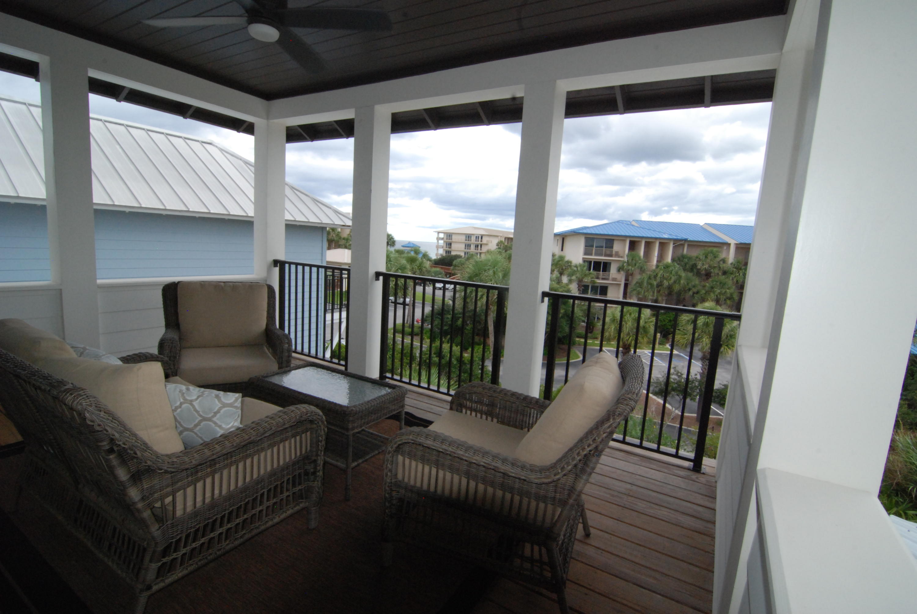 WATERS EDGE - Residential