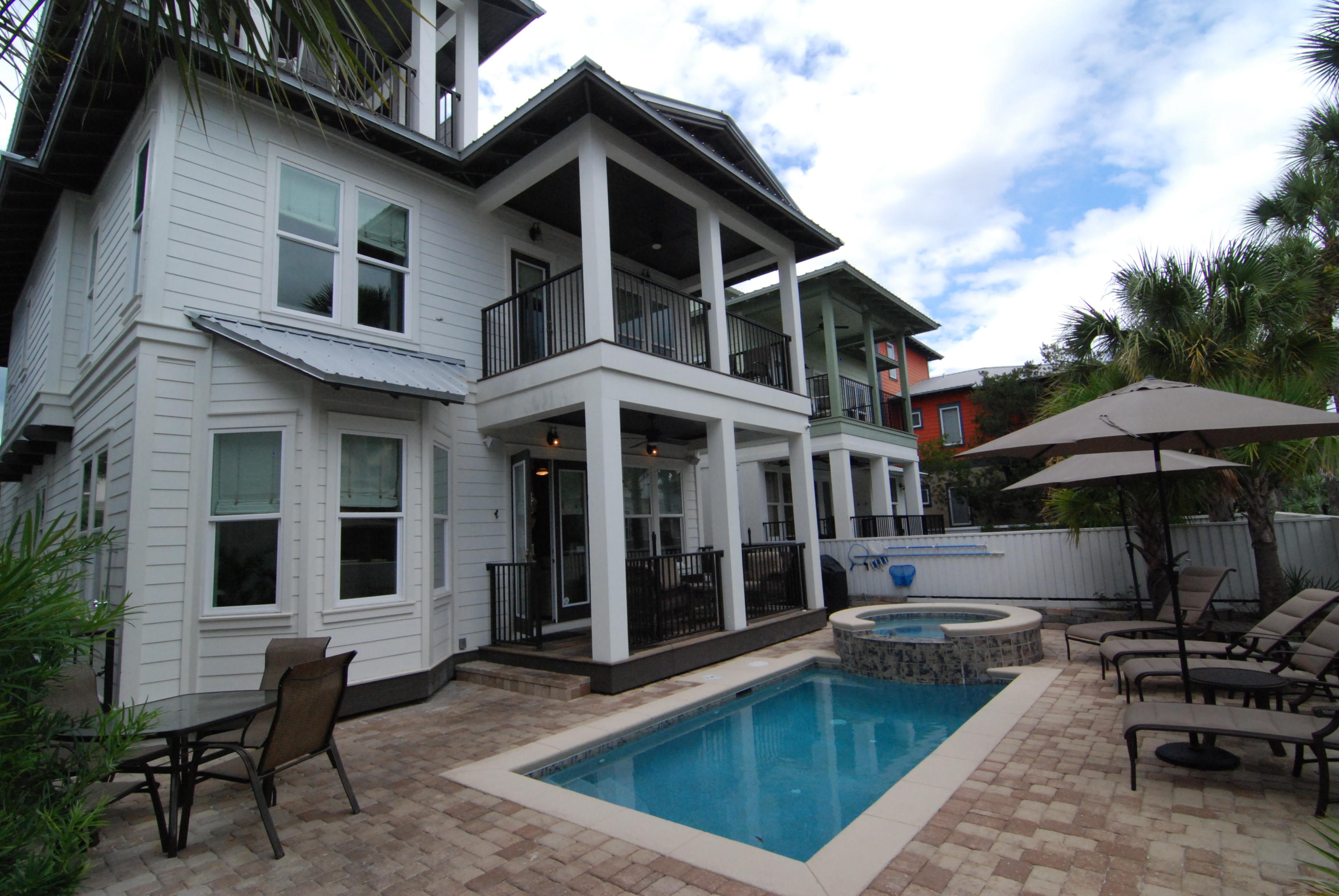 WATERS EDGE - Residential