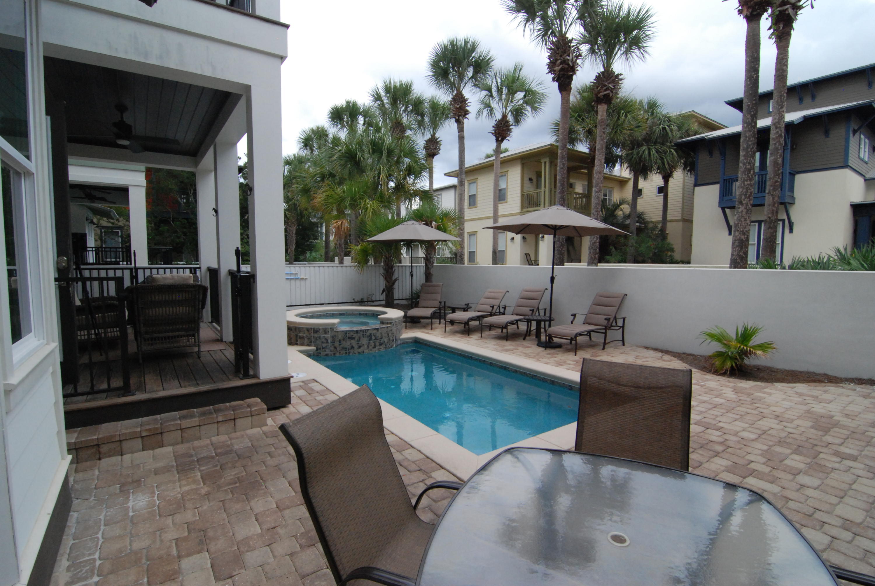 WATERS EDGE - Residential