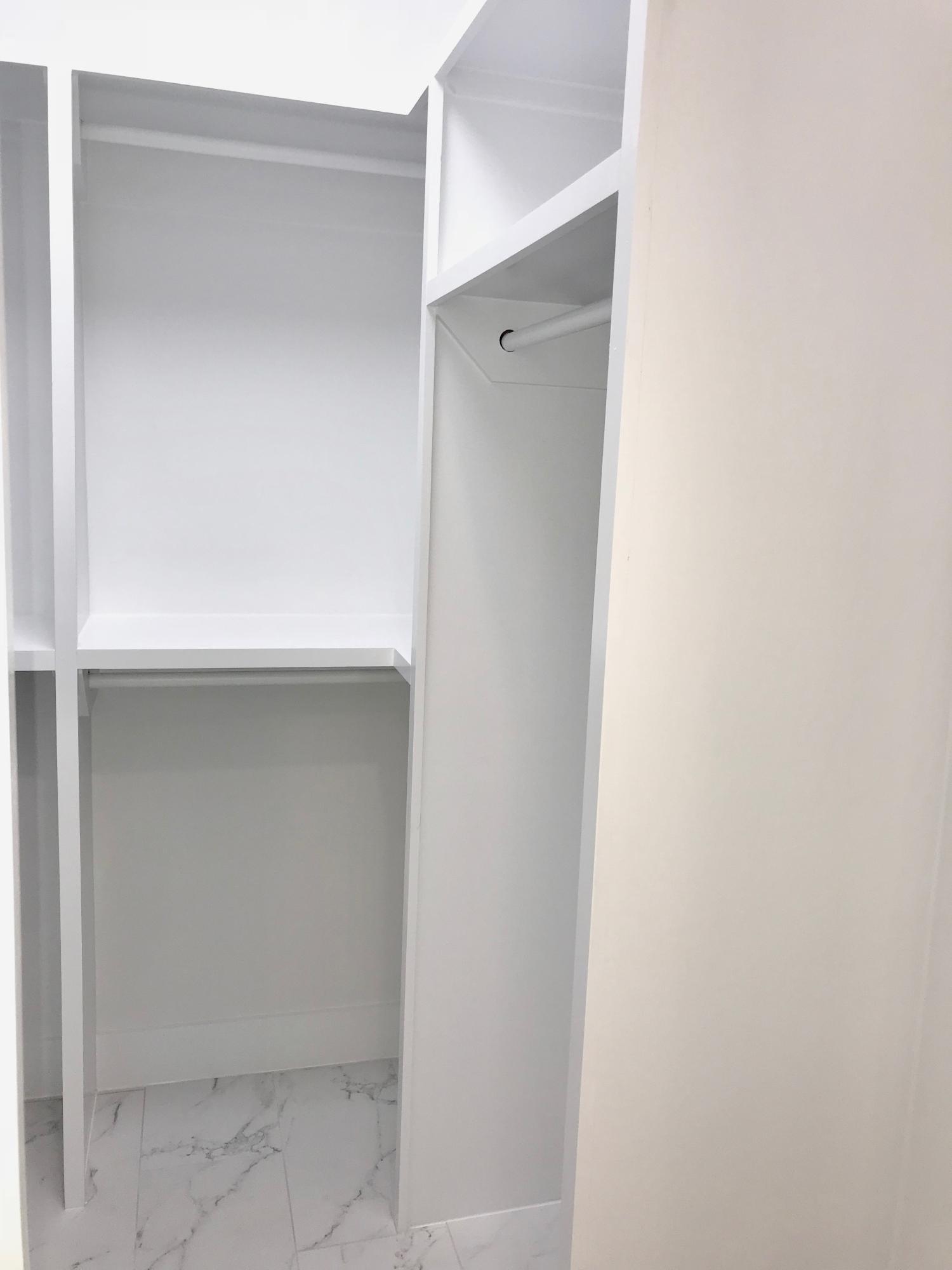 MONARCH ESTATES - Residential