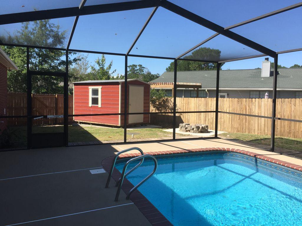 ROBLEDAL ESTATES UNIT 5 1ST ADDN - Residential