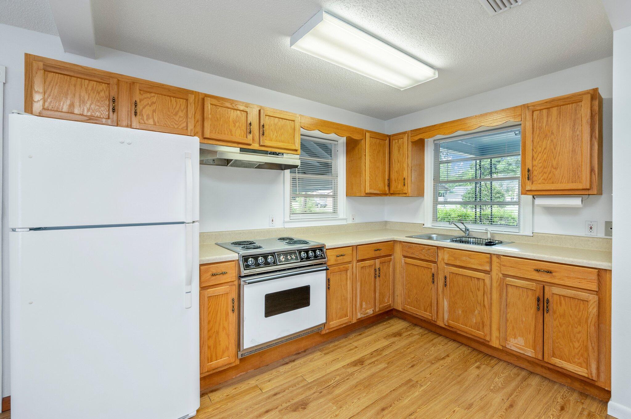 DRUID MANOR S/D - Residential Lease