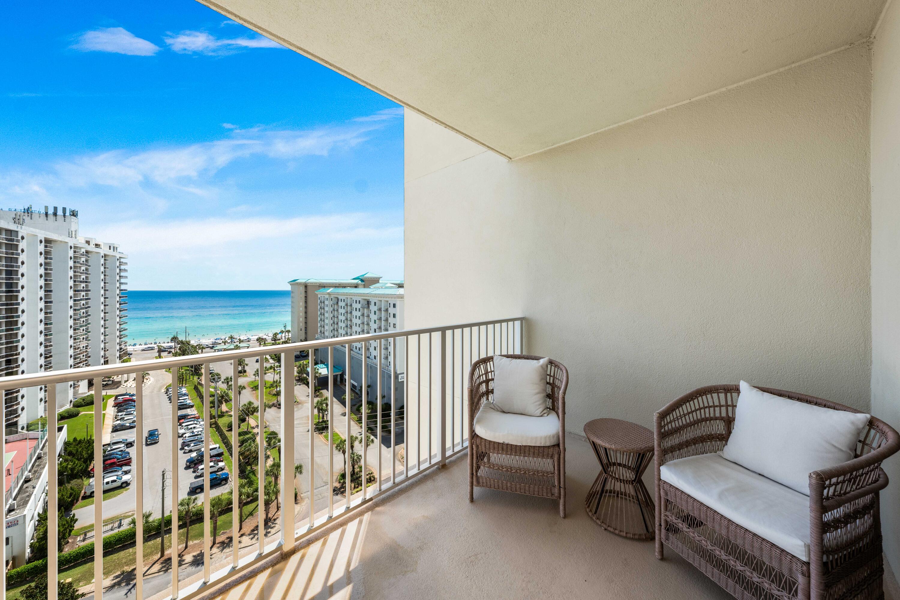 ARIEL DUNES I - Residential