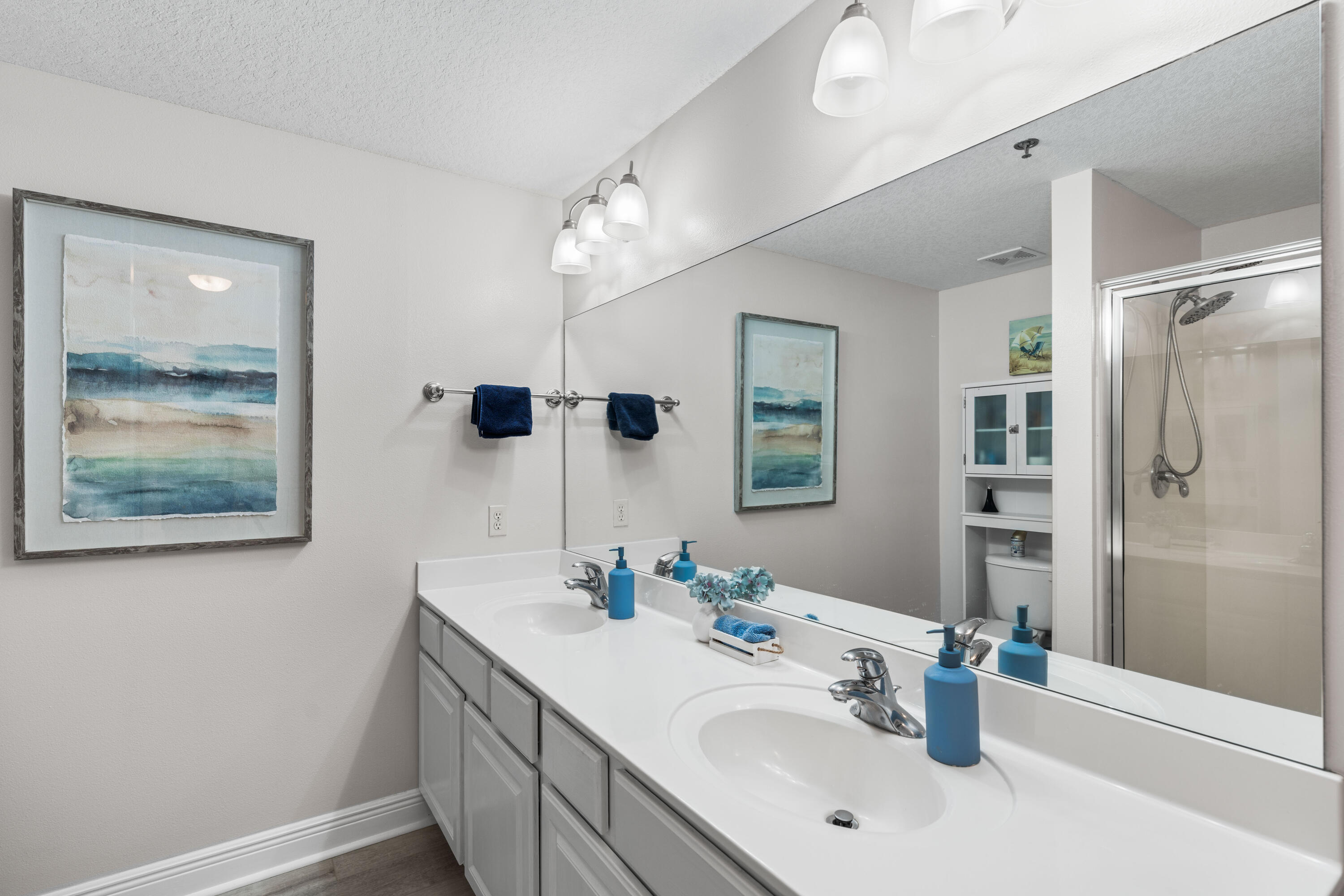 ARIEL DUNES I - Residential