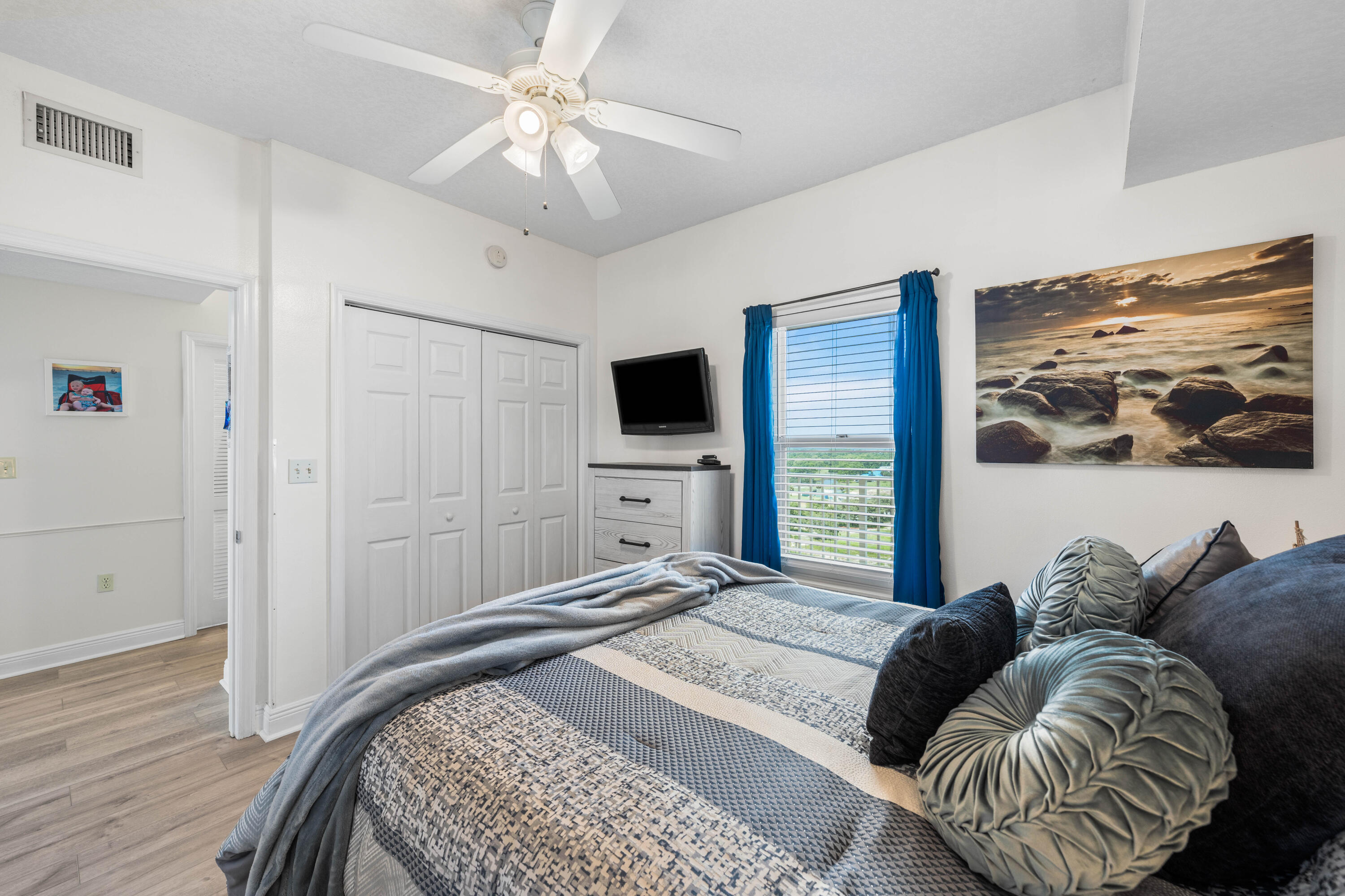 ARIEL DUNES I - Residential