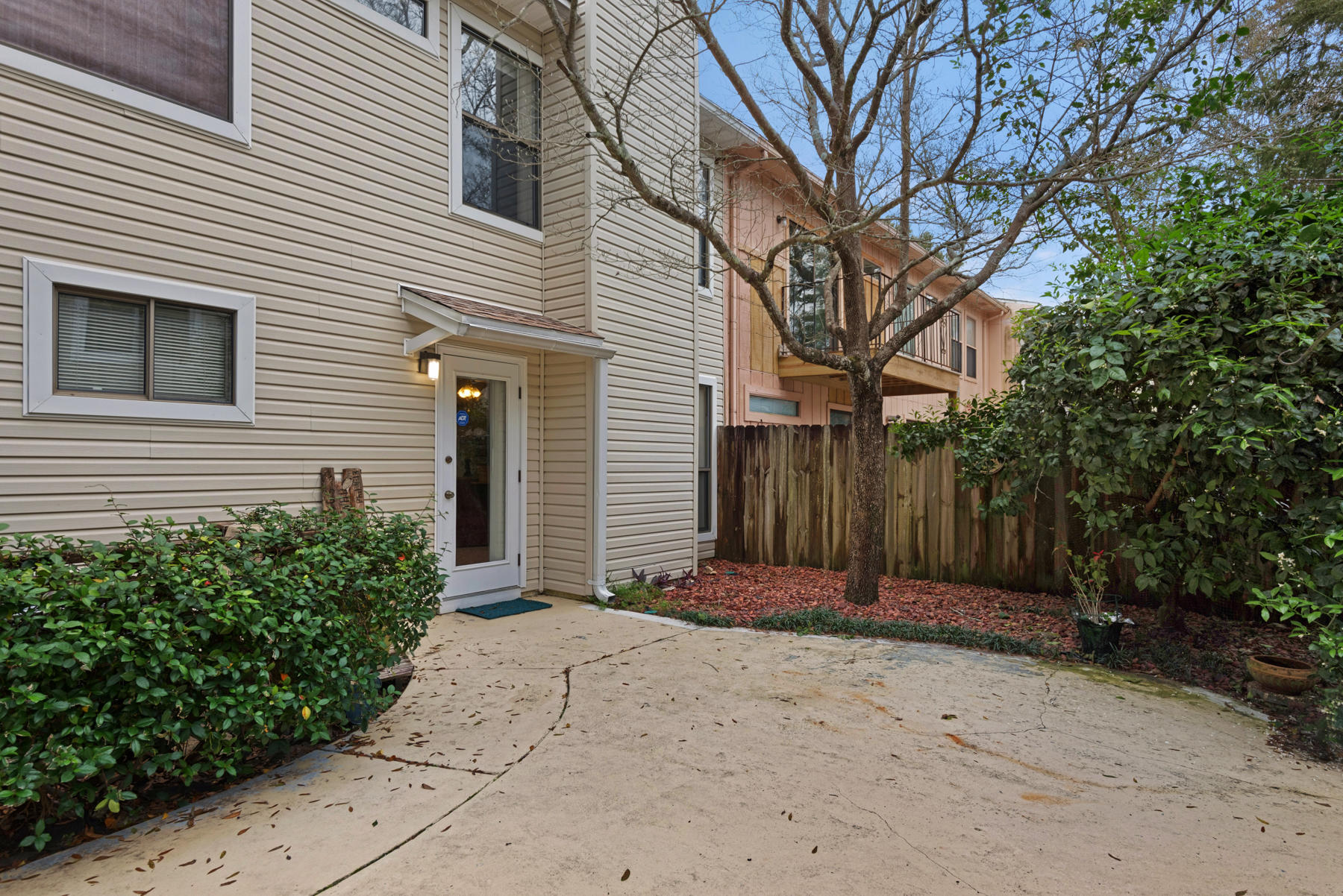 DONLABROOK GARDYNS - Residential