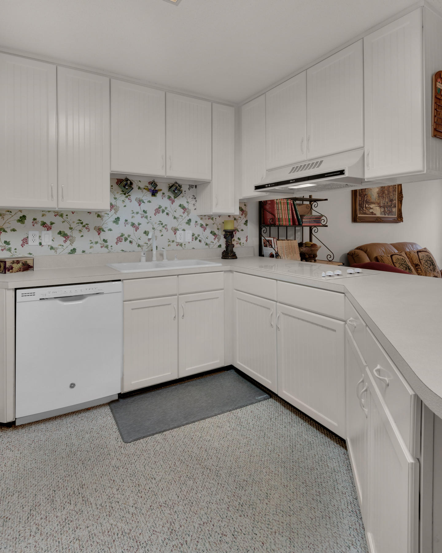 DONLABROOK GARDYNS - Residential