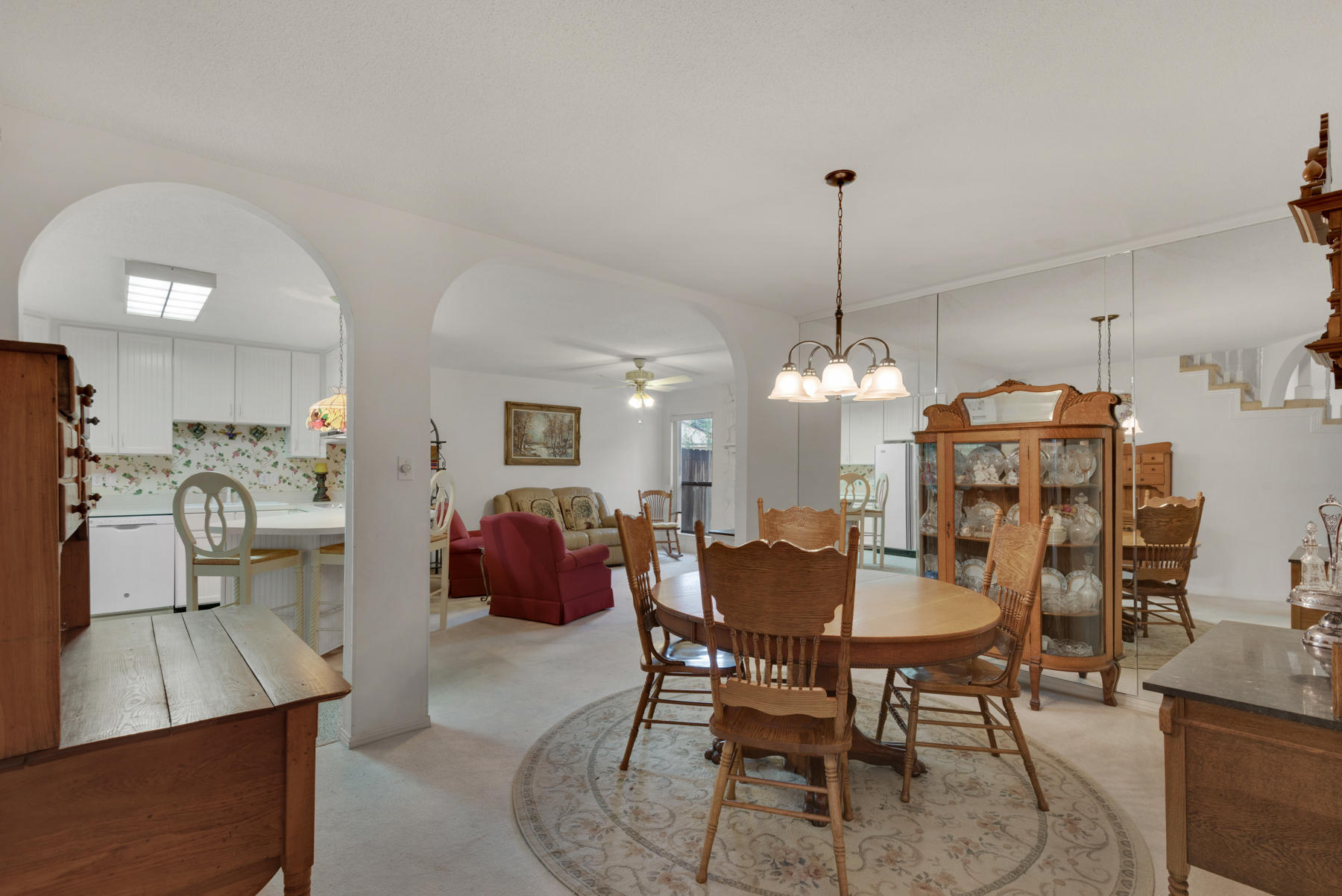 DONLABROOK GARDYNS - Residential