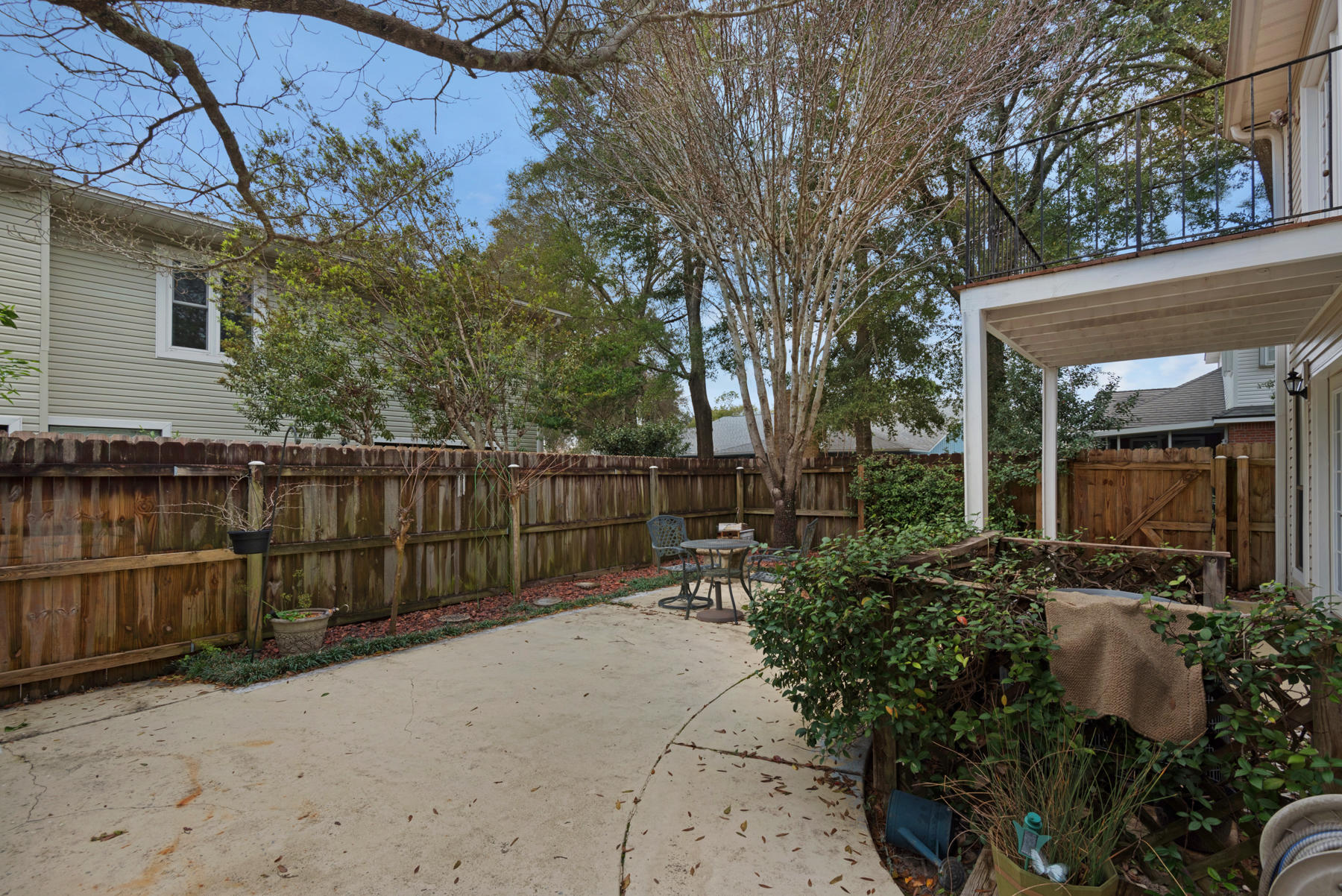 DONLABROOK GARDYNS - Residential