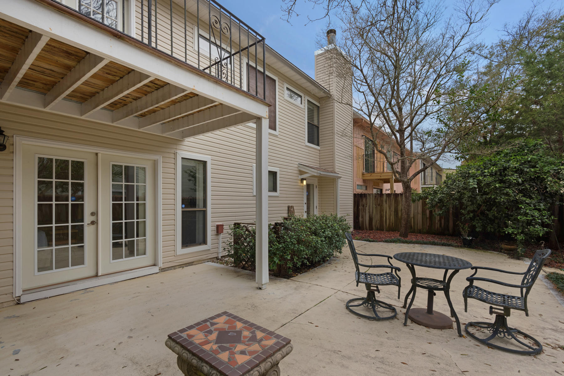 DONLABROOK GARDYNS - Residential