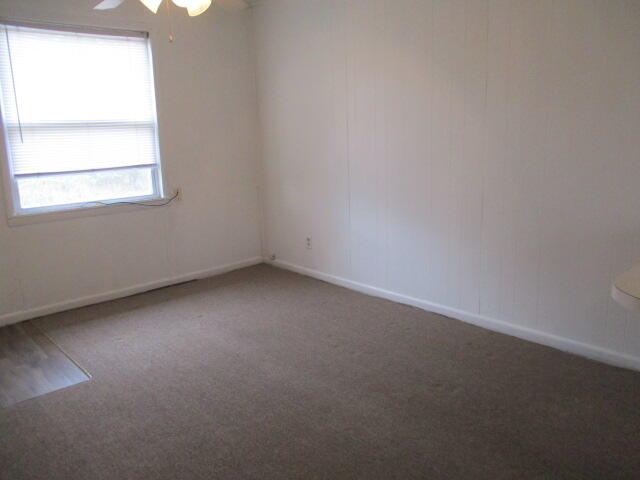 EDGEWATER APT - Residential Lease