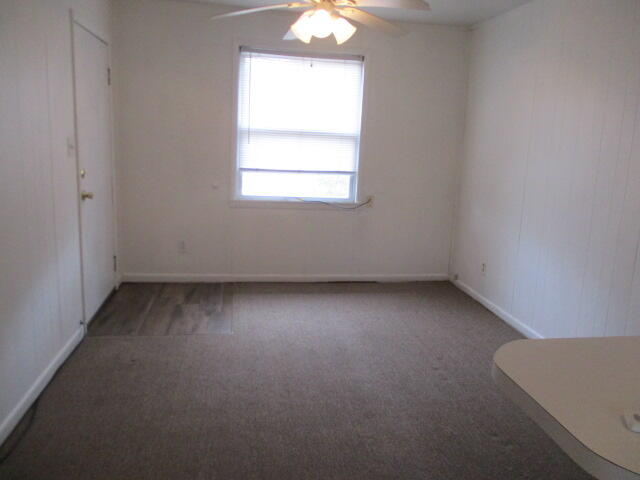 EDGEWATER APT - Residential Lease