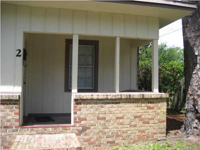 SPLIT SYSTEM AC KEEPS APARTMENT COOL.. ONE BEDROOM DUPLEX LOCATED IN A QUAINT COTTAGE LIKE SETTING. VERY QUIET AND SHADED COMPLEX. .NO PETS ALLOWED. CONVENIENT TO HURLBURT AS WELL AS MANY OTHER AREAS IN FWB. RENT INCLUDES WATER, SEWER AND GARBAGE. CALL OUR OFFICE TODAY FOR AN APPOINTMENT. WHEN CALLING FOR INFO OR APPOINTMENT PLEASE CALL OFFICE PHONE NUMBER AND NOT AGENT CELL NUMBER.  NO LAUNDRY ON SITE OR IN THE UNIT. NO DISHWAWHER. There is room for only 1 vehicle to be parked at the premises, no large trucks. Lease term for 9 monts