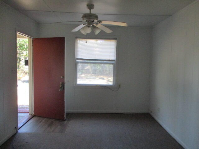 EDGEWATER APT - Residential Lease