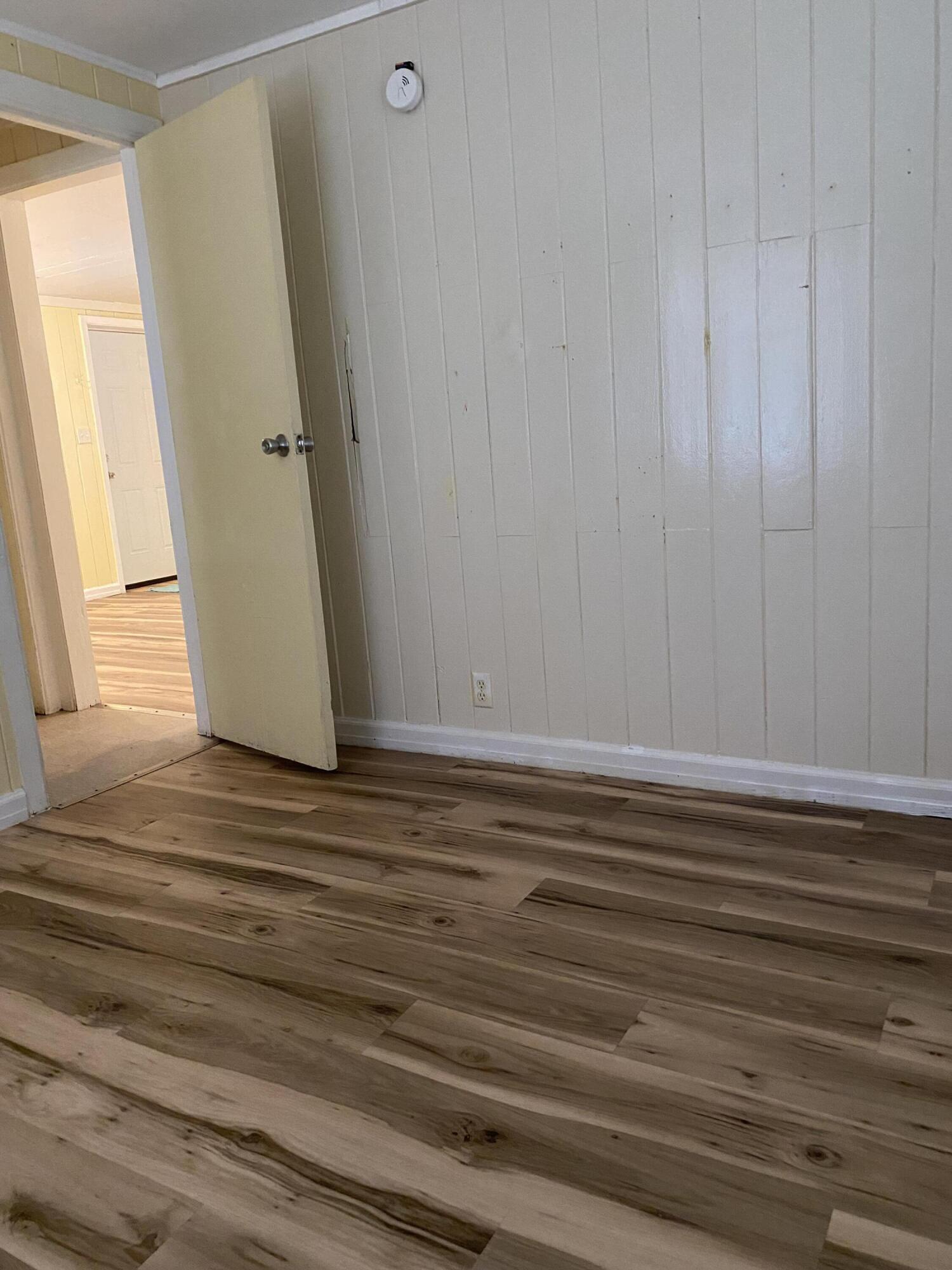 CRESTVIEW - Residential Lease