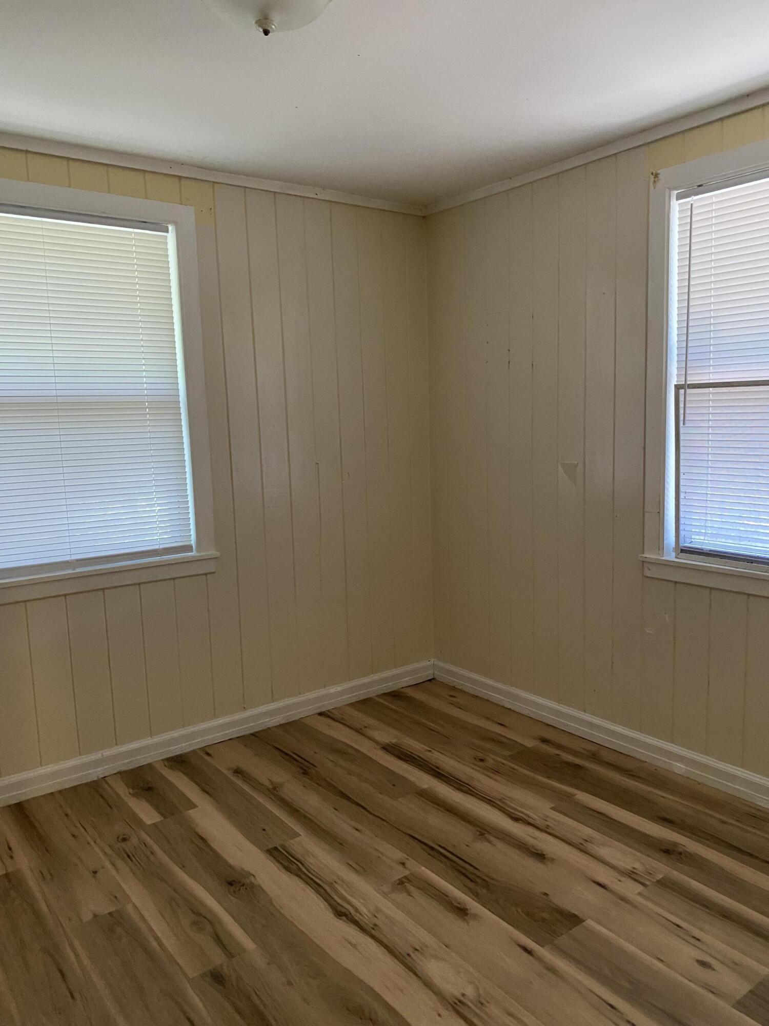 CRESTVIEW - Residential Lease